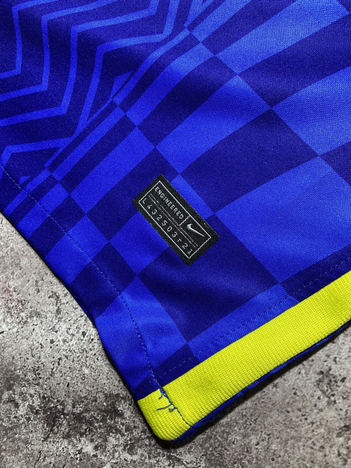 Chelsea Soccer × Nike 💥Chelsea football jersey t-shirt‼️ Size US L / EU 52-54 / 3 - 8 Thumbnail