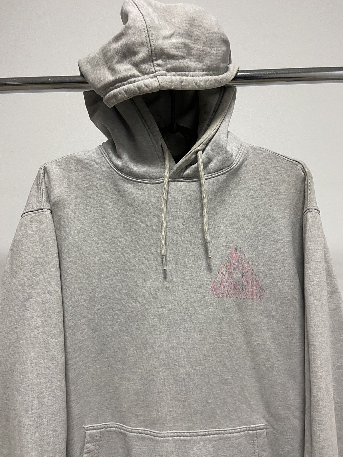 Palace × Vintage Palace skeledon Vintage Hoodie big Logo skate Size US M / EU 48-50 / 2 - 3 Thumbnail
