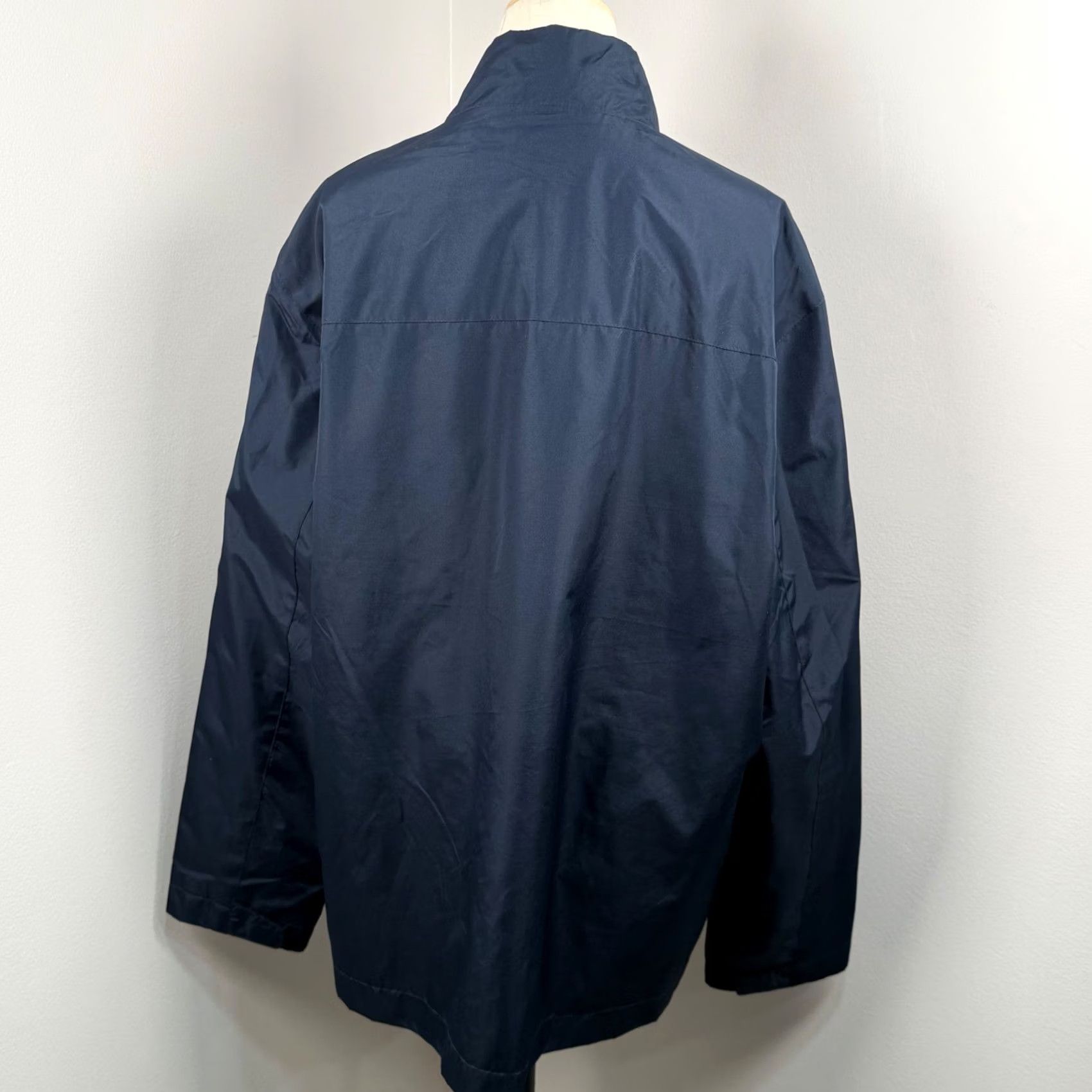 Vintage VINTAGE? No. Size US XXL / EU 58 / 5 - 3 Thumbnail