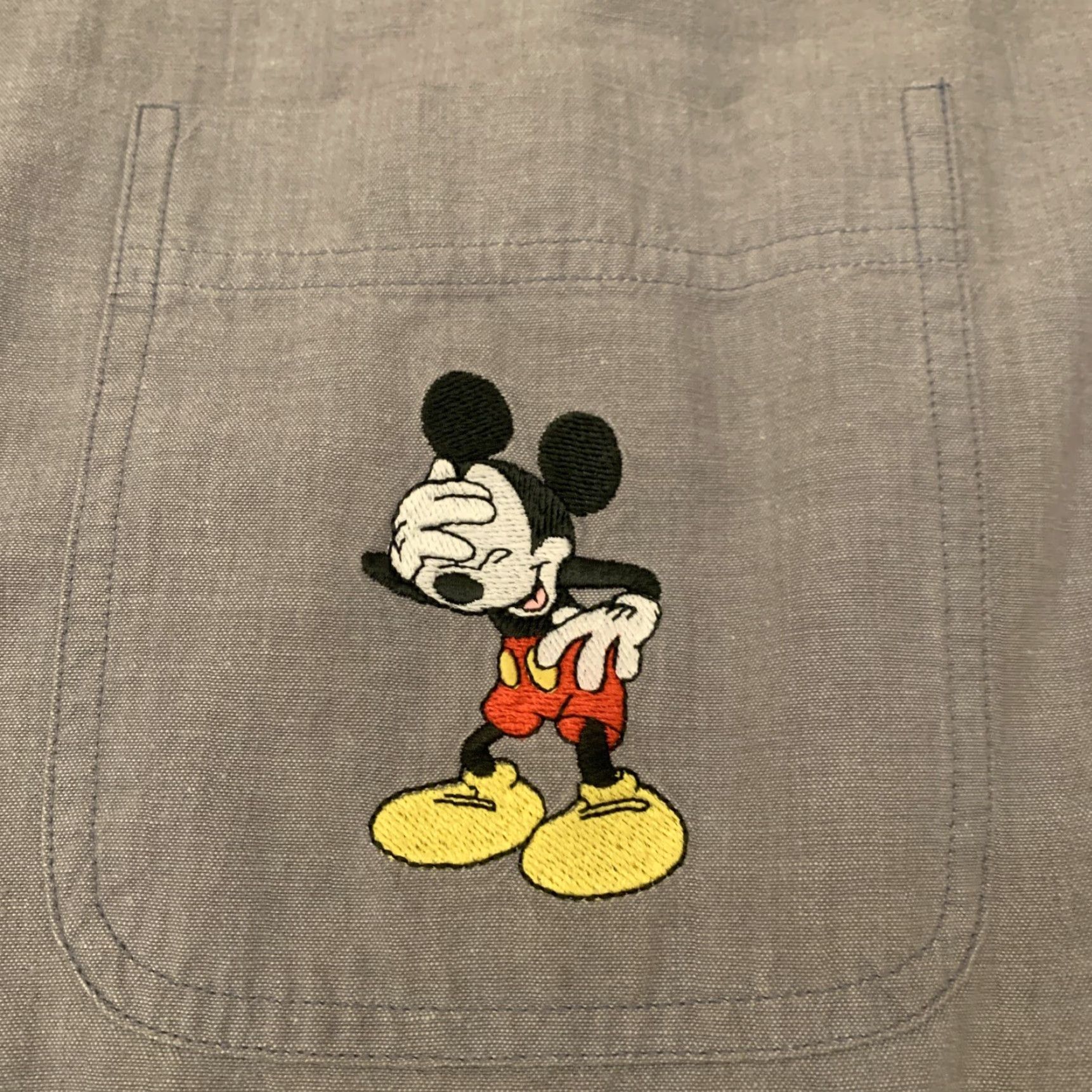 Disney VINTAGE Disney Button-Up Shirt Large Gray Embroidered Mickey Mouse Long Sleeve Casual Mens Size US L / EU 52-54 / 3 - 4 Thumbnail
