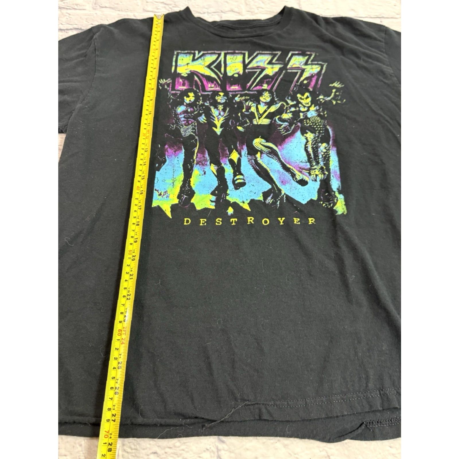 Vintage KISS Destroyer Black Neon Graphic Rock Band Fan T-Shirt Men's XL 46/48 Size XL Short Sleeve Crew Neck Cotton Regular 2010-2019 Bands Shirt Mens Size US XL / EU 56 / 4 - 5 Thumbnail