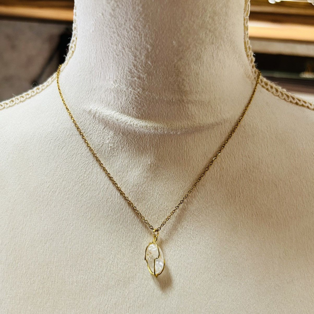 Handmade Handcrafted clear quartz wire caged pendant necklace Size ONE SIZE - 2 Thumbnail
