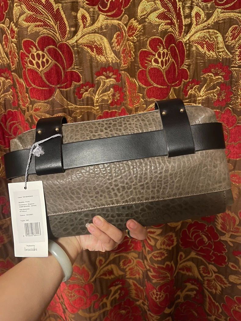 Vivienne Westwood Vivienne Westwood size os Gray alligator pattern handbag Size ONE SIZE - 4 Thumbnail