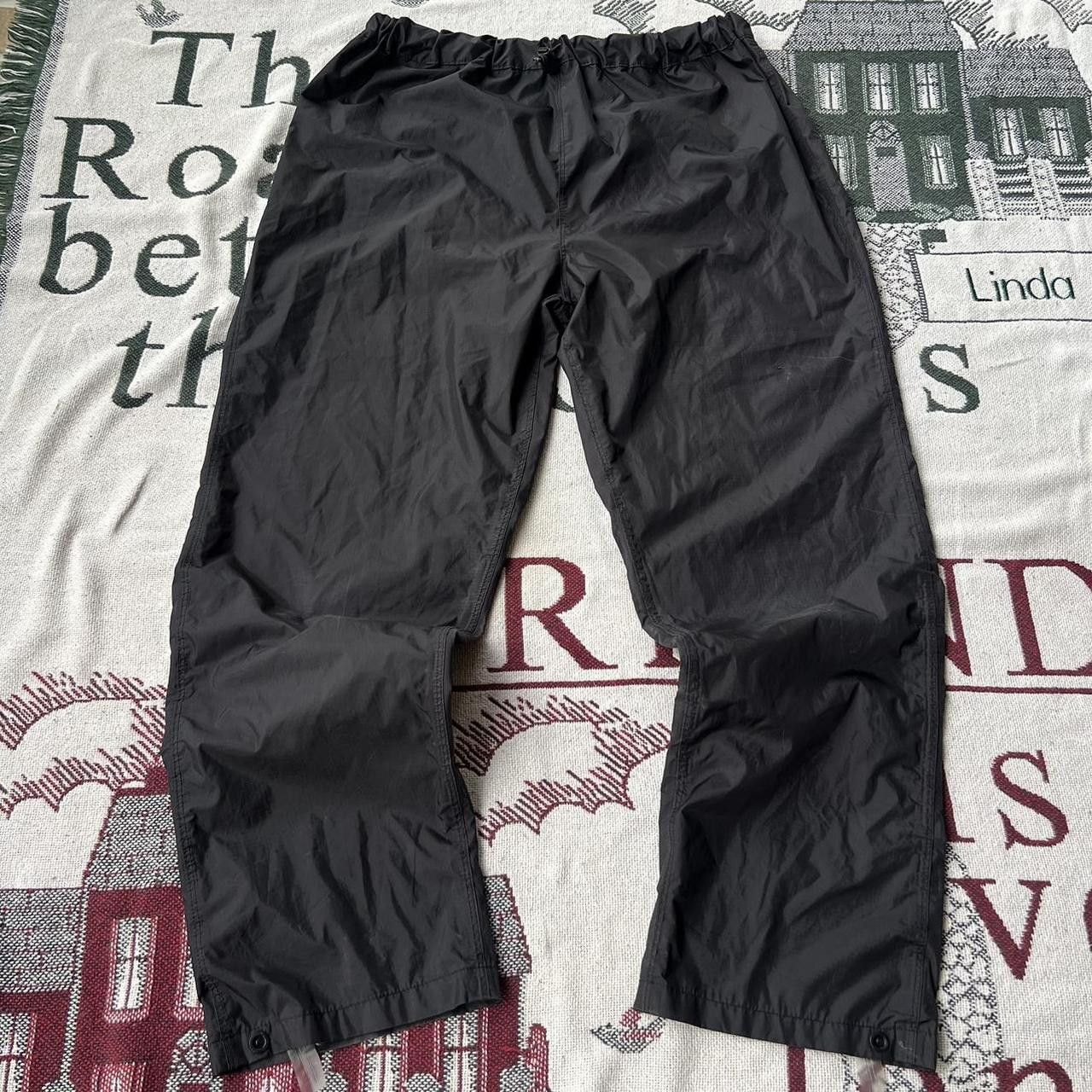 Vintage Vintage 2000s/Y2K Baggy Black Essential Track pants! Size US 34 / EU 50 - 3 Thumbnail