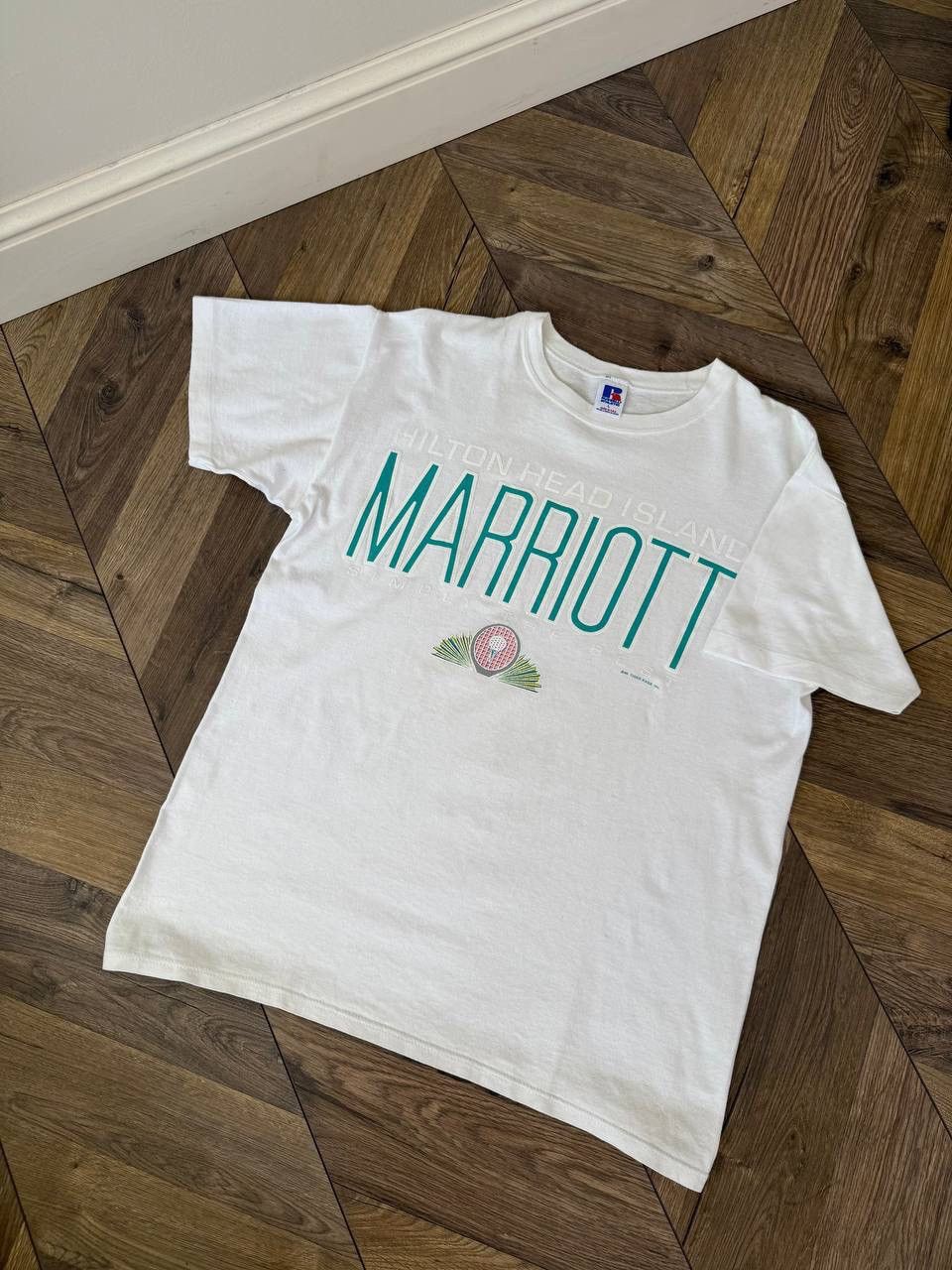 Russell Athletic Vintage Russell Hilton Head Island Marriott T-Shirt Size US L / EU 52-54 / 3 - 10 Thumbnail