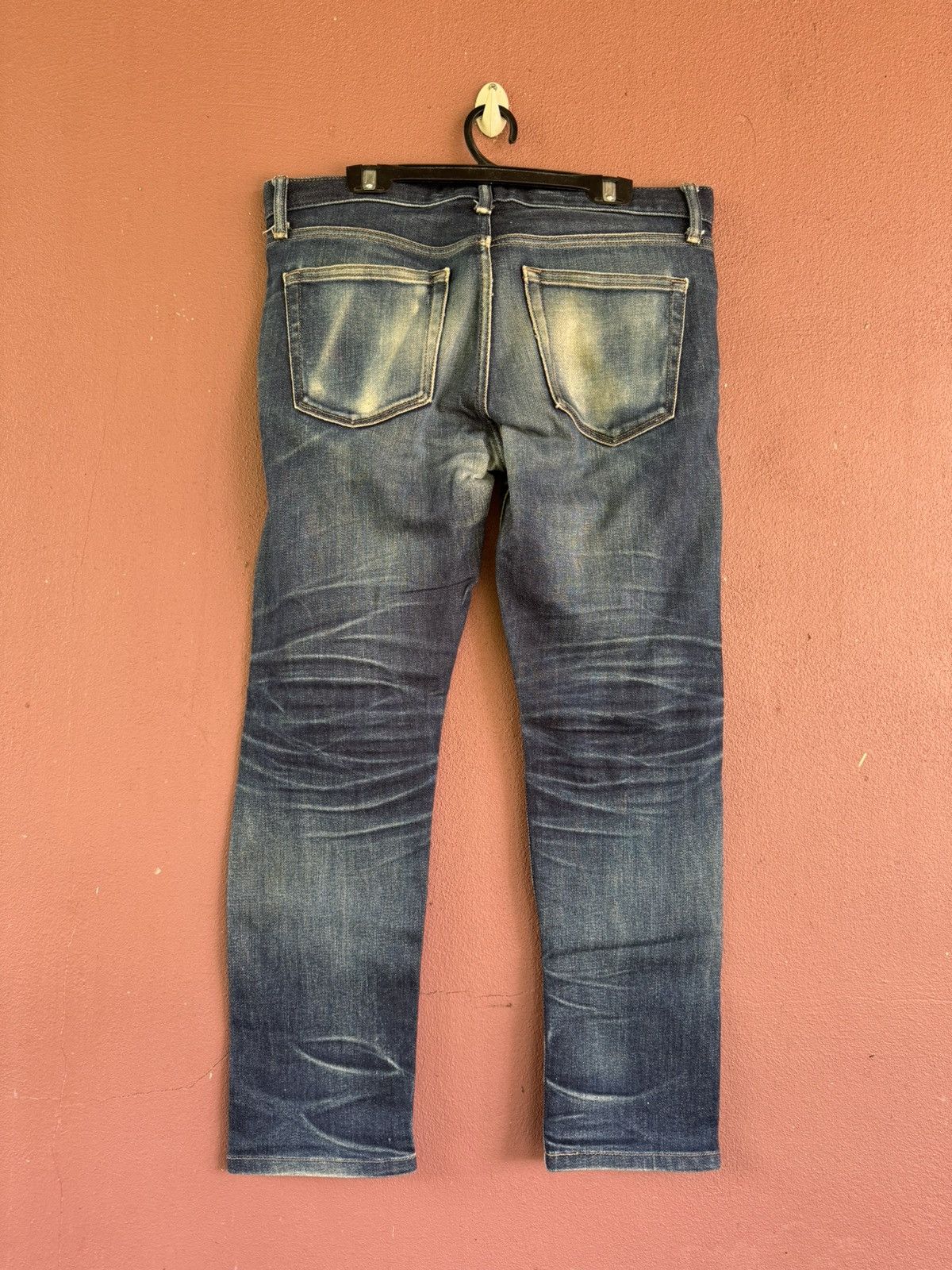 Uniqlo Uniqlo Selvedge Jeans Size US 34 / EU 50 - 2 Thumbnail