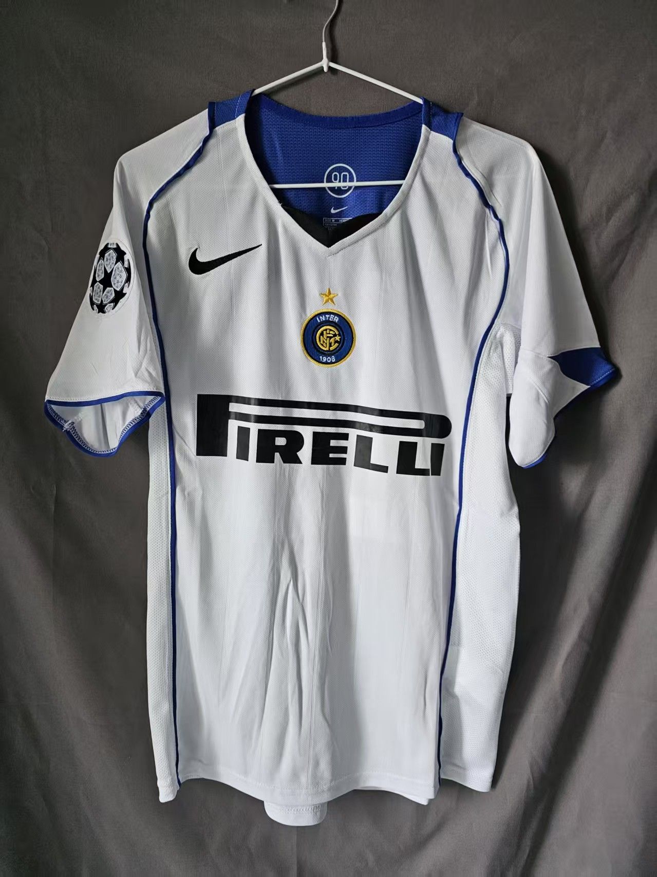 Other Inter Milan 20 Álvaro Recoba Jersey White Vintage Size US M / EU 48-50 / 2 - 2 Thumbnail