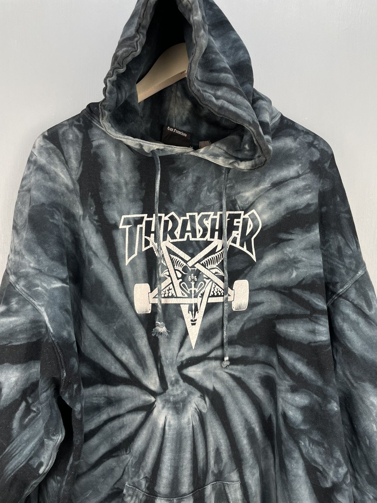 Thrasher Thrasher x Tie Dye clothing co hoodie distress Size US XL / EU 56 / 4 - 3 Thumbnail