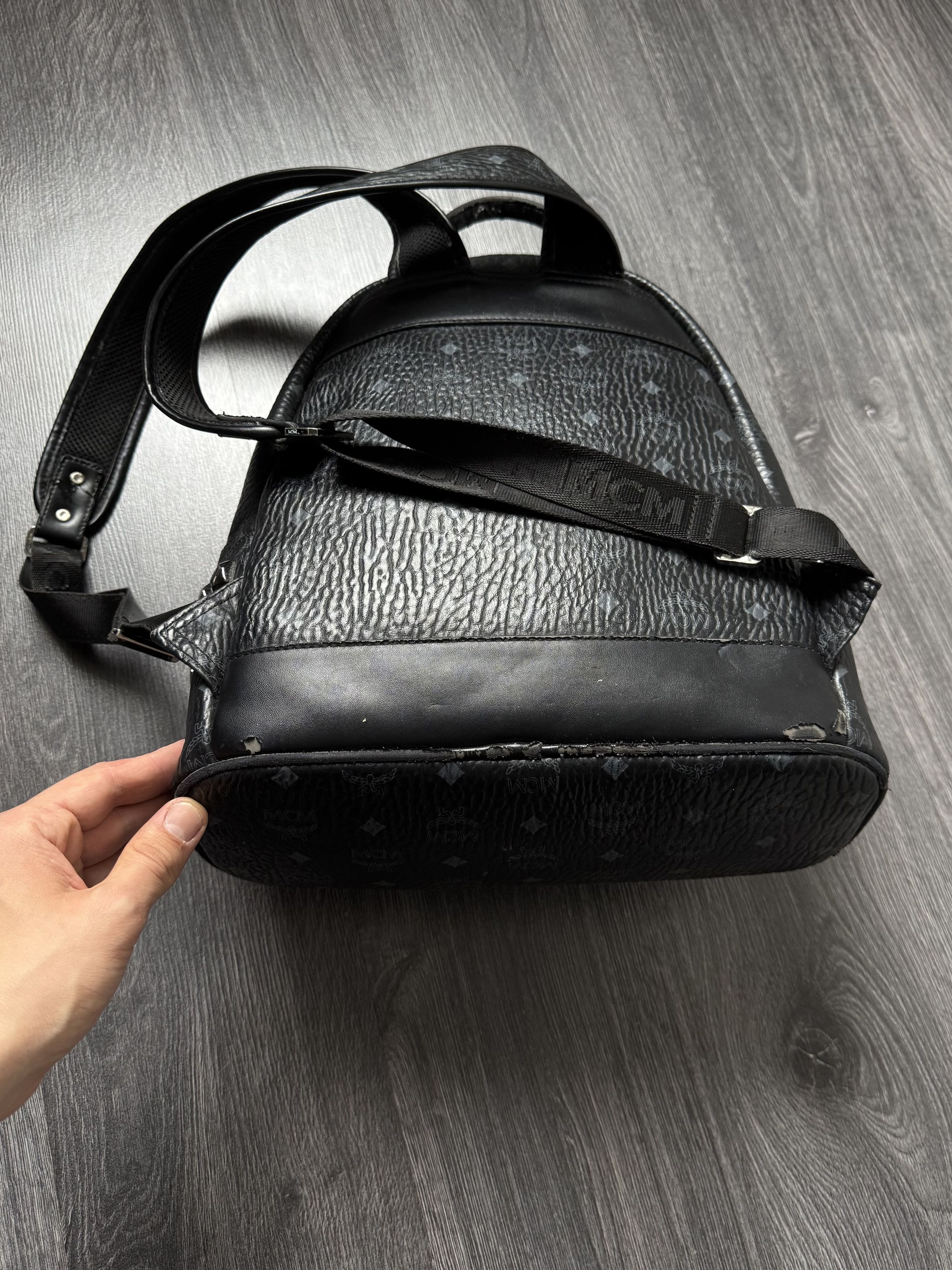 Other MCM Made In Korea Vintage Monogram Distressed Bag Size ONE SIZE - 7 Thumbnail