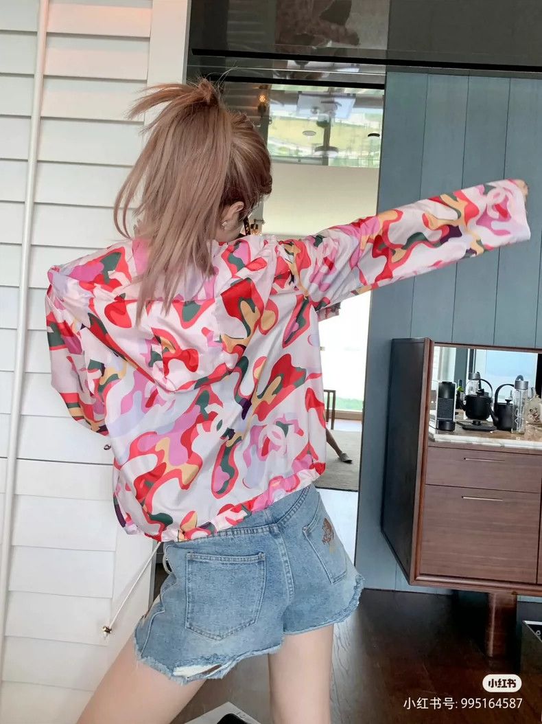 Chanel Chanel 21 Early Spring Vacation Series Colorful Camouflage Size XS / US 0-2 / IT 36-38 - 3 Thumbnail