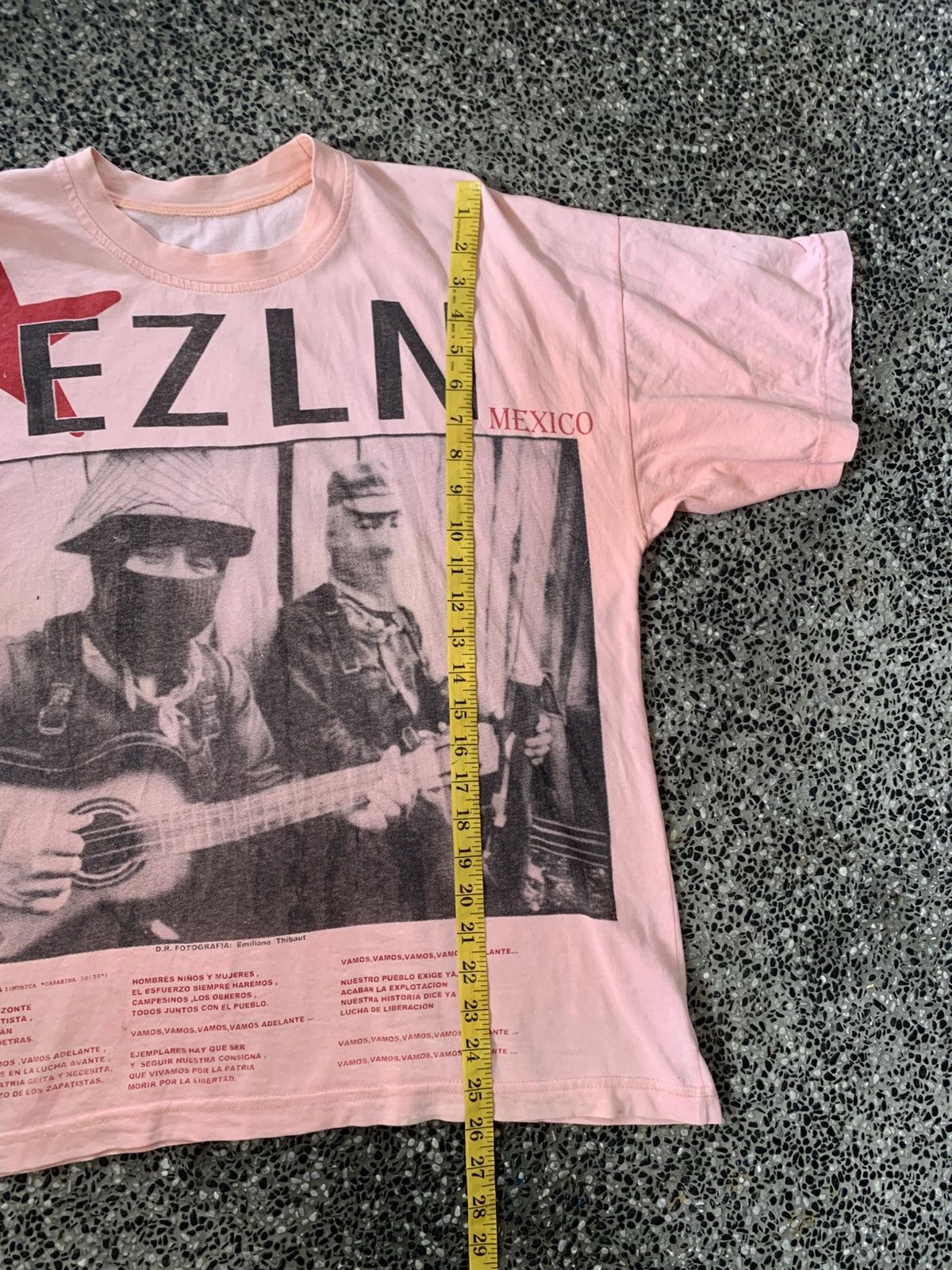 Arts & Science Vintage 90s Emiliano Thibaut Photographer Art Graphics Tees Size US L / EU 52-54 / 3 - 11 Thumbnail