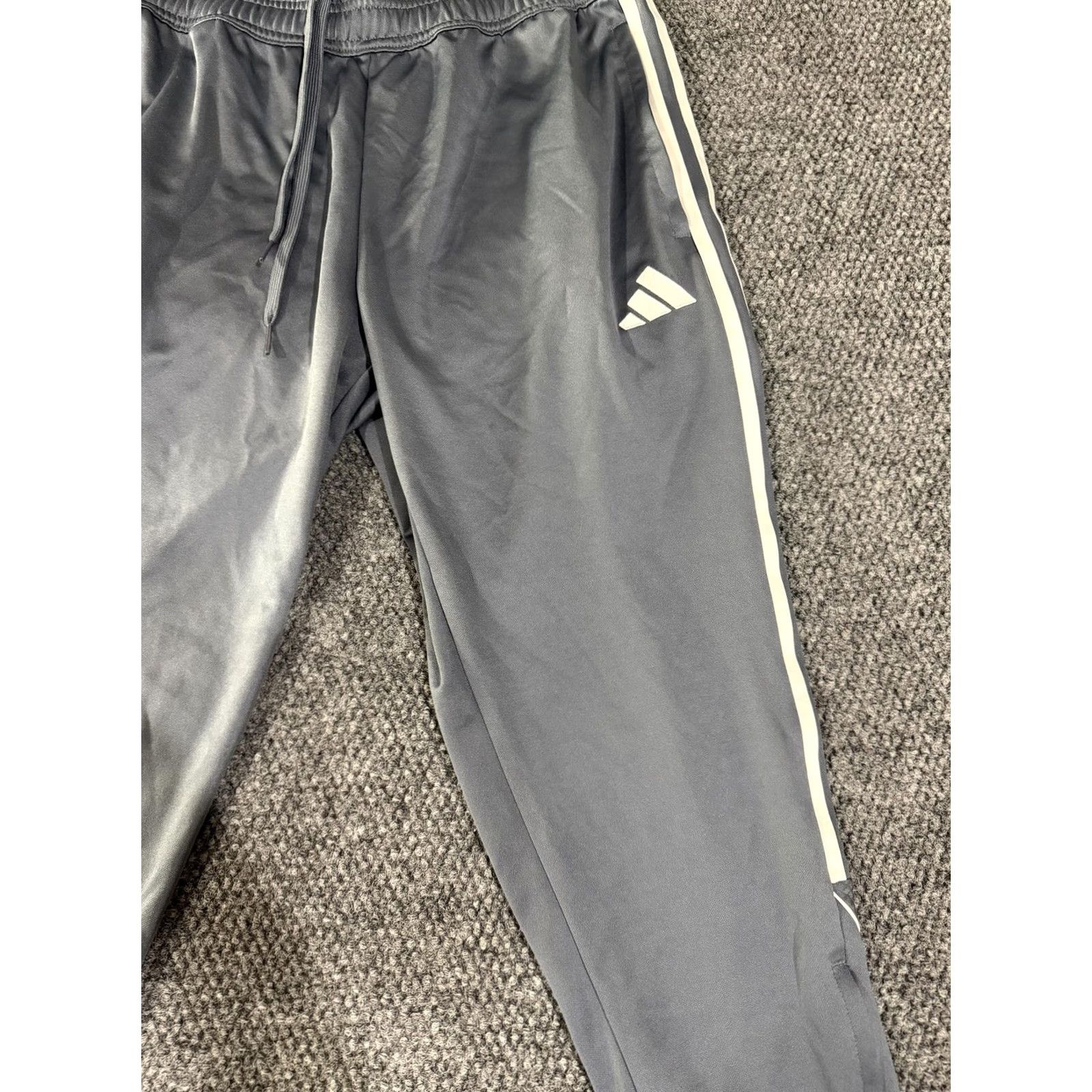 Adidas Adidas Track Pants Mens L Gray Knit Three Stripes Tapered Athletic Soccer Gym Training Running Jogging Pants Size US 33 - 3 Thumbnail