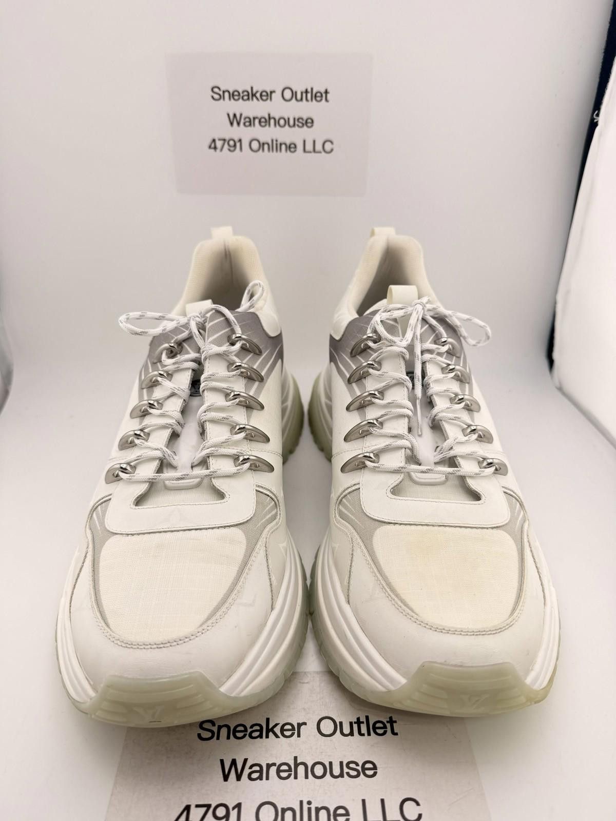Louis Vuitton Louis Vuitton Run Away Pulse White/Silver 10 UK Used Size US 11 / EU 44 - 2 Thumbnail