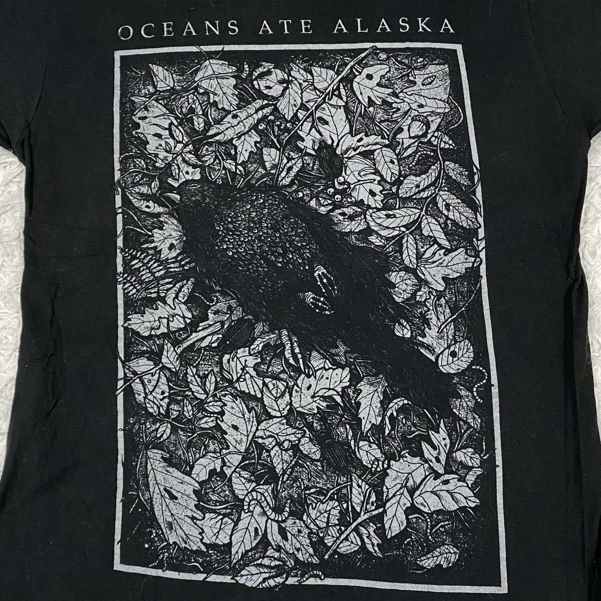 Band Tees × Tultex × Vintage Metalcore band oceans ate alaska Size US M / EU 48-50 / 2 - 2 Thumbnail