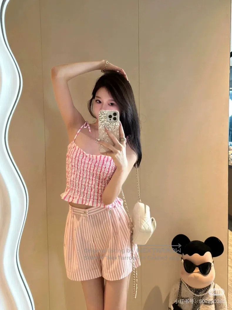 Chanel Chanel 24M Pink Striped Sequin Double C Shorts Size 42" / US 20 - 8 Thumbnail