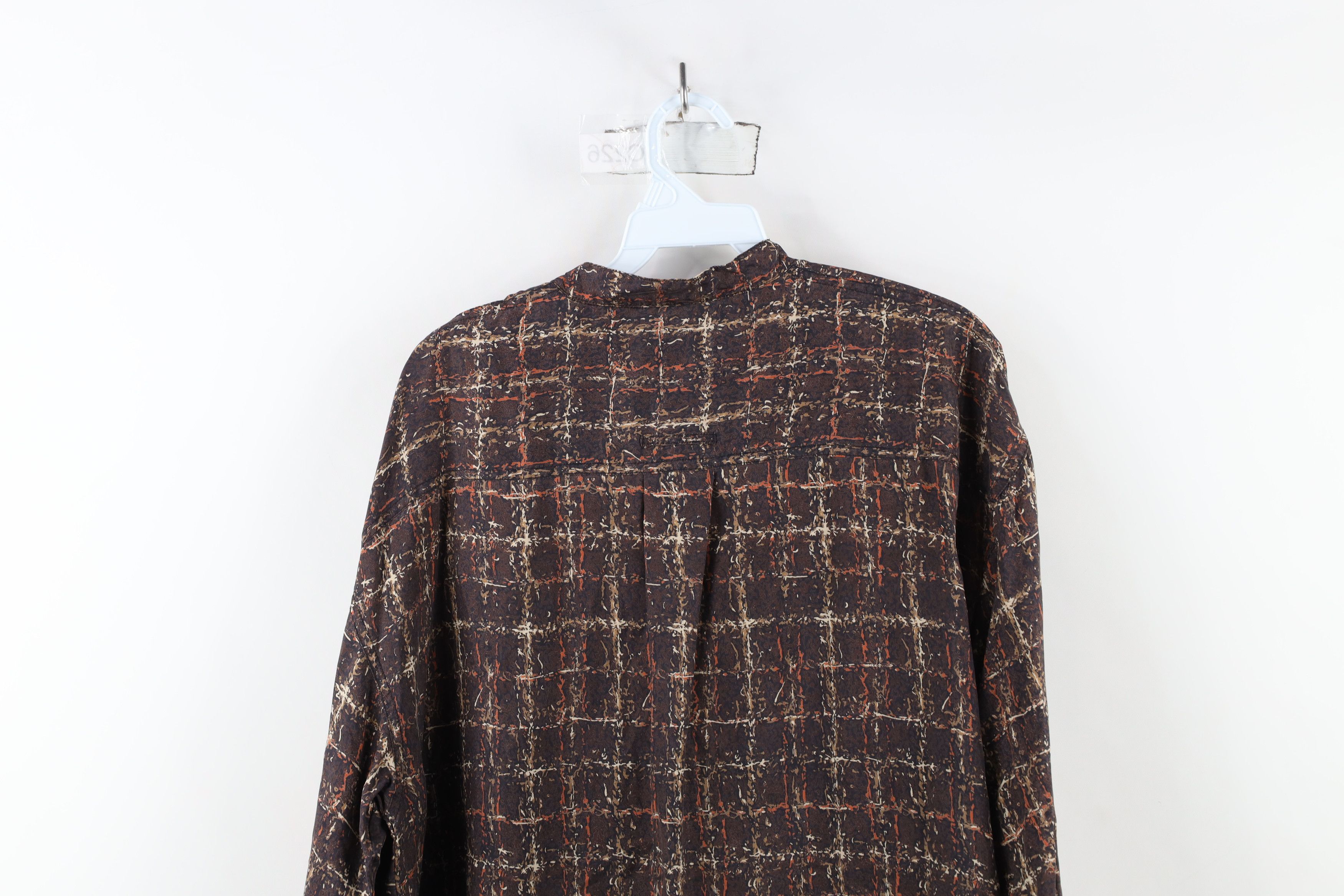 Vintage Vintage 90s Streetwear Abstract Band Collar Button Shirt Size US L / EU 52-54 / 3 - 9 Thumbnail