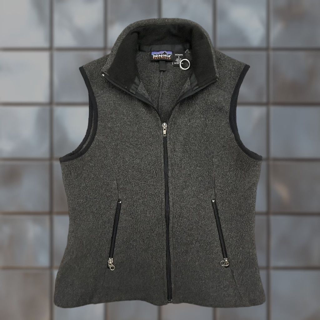 Patagonia VINTAGE Patagonia Synchilla Vest Womens Small Gray Fleece Full Zip Canada 90s Size S / US 4 / IT 40 - 1 Thumbnail