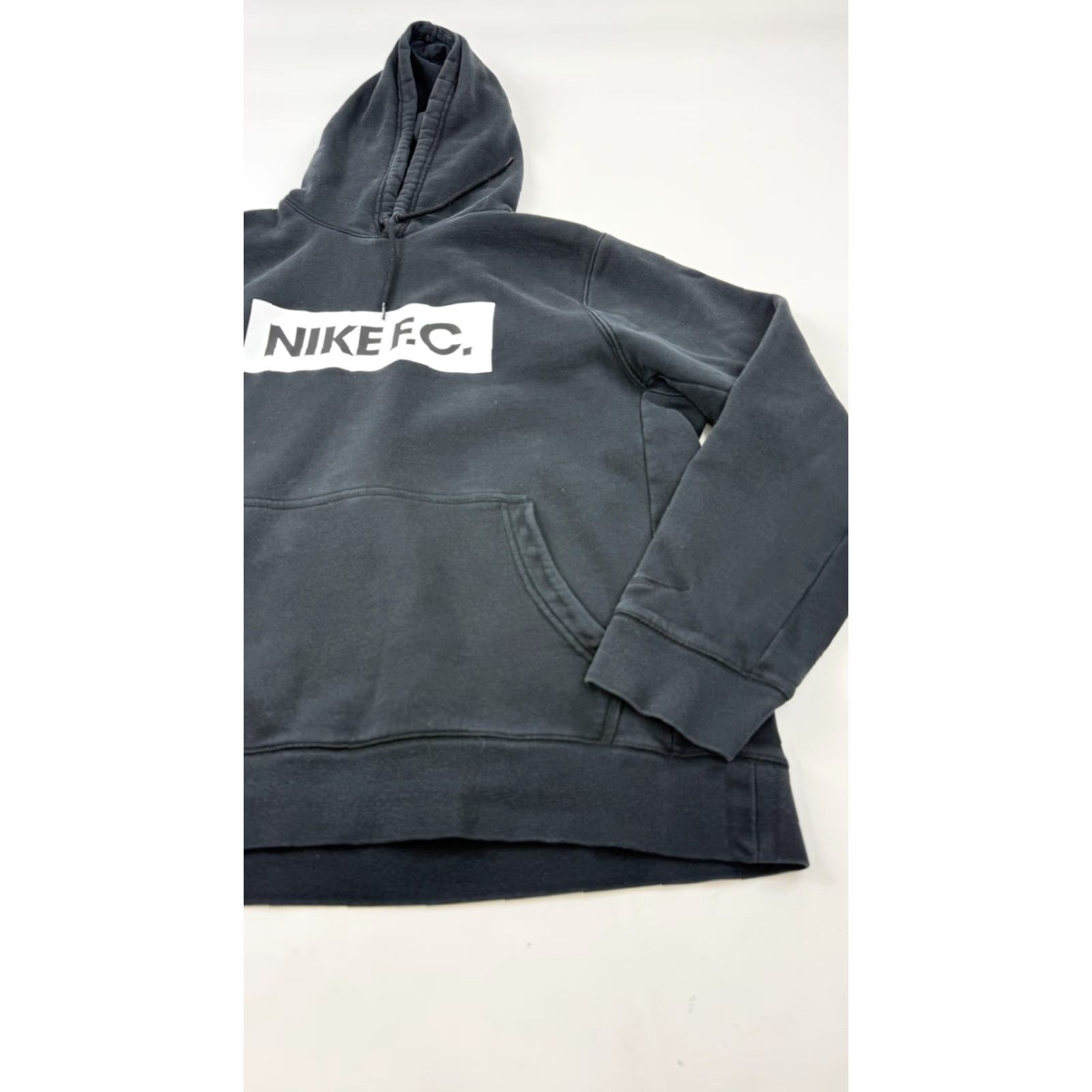 Nike Nike F.C. Hoodie Mens XL Black Pullover Soccer Sweatshirt Nike Futebol Size US XL / EU 56 / 4 - 2 Thumbnail