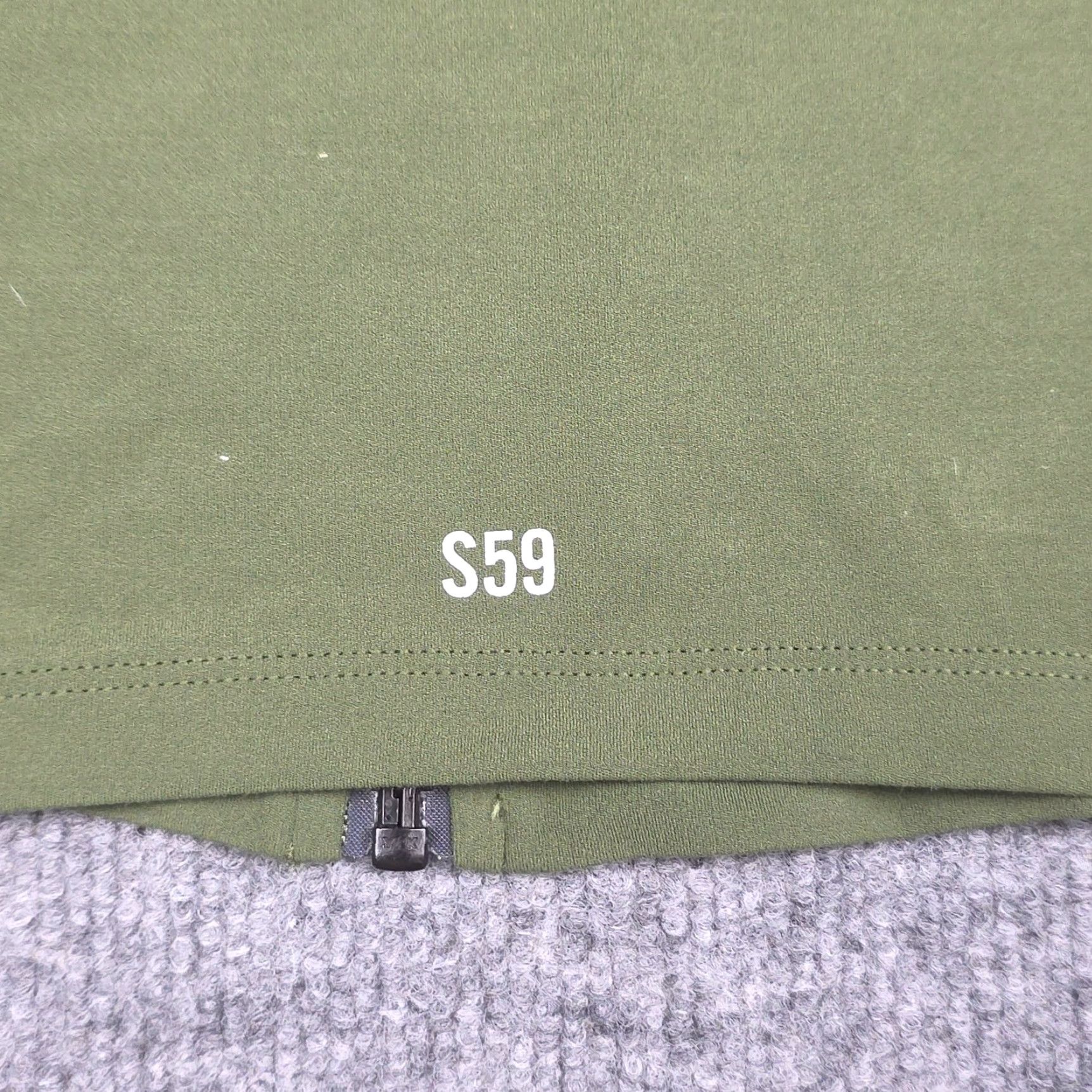 The Arrivals **Women's Green Cropped Jacket Full Zip Striped Athleisure Gym** User: Women's Green Cropped Full Zip Jacket Striped Athleisure Gym Size S / US 4 / IT 40 - 5 Thumbnail