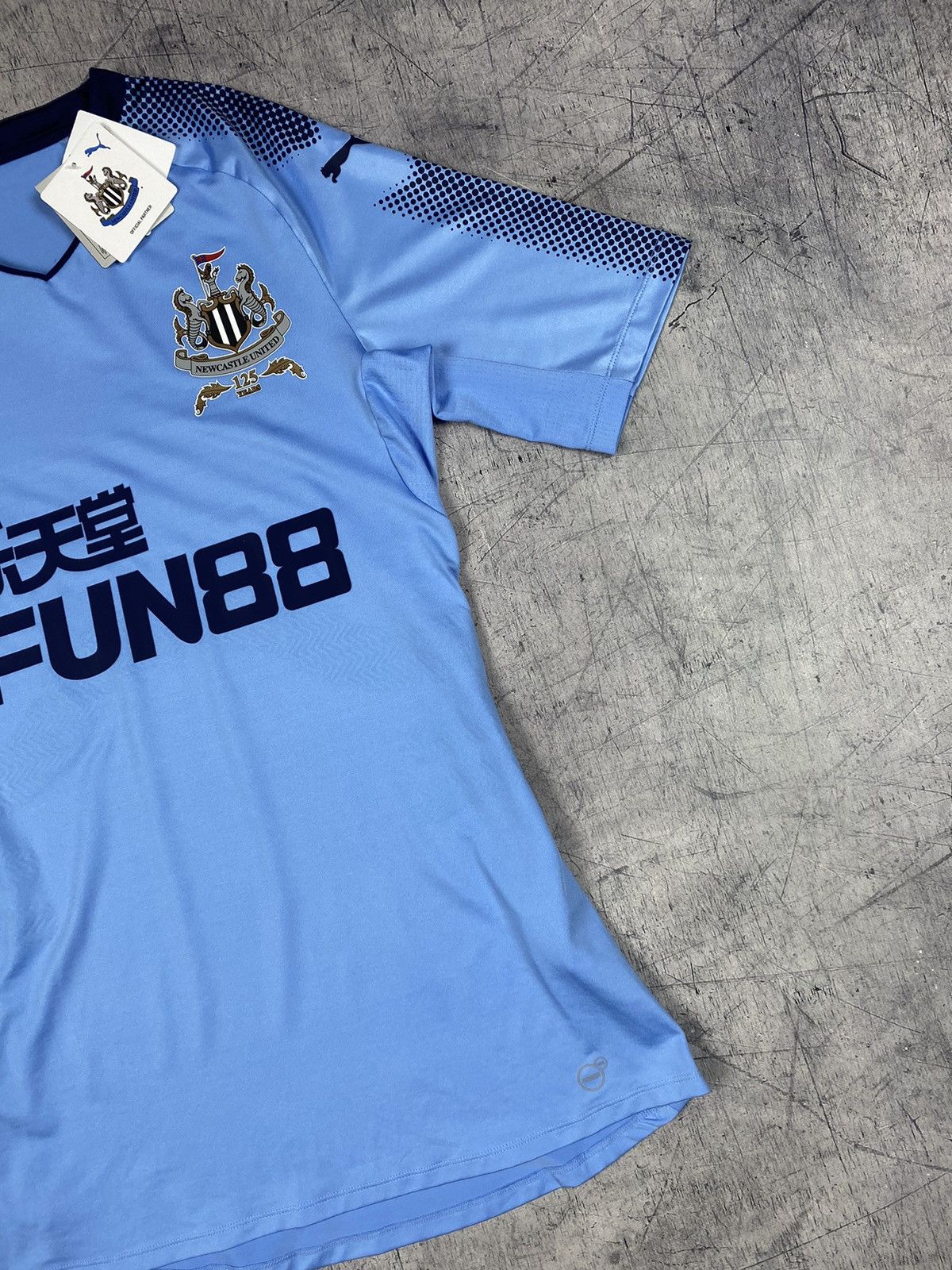 Puma Puma New Castle Pawer Cell Soccer Jersey Size US L / EU 52-54 / 3 - 3 Thumbnail