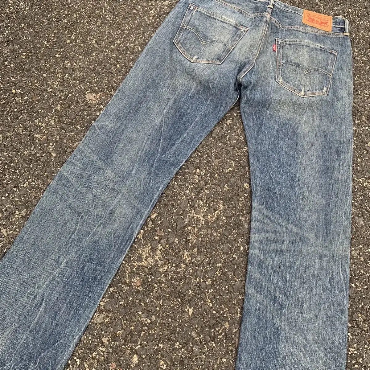 Levi's Levi’s 501 NICE FADING Jeans 32x32 Levis Denim Levi Pants Size US 32 / EU 48 - 14 Thumbnail