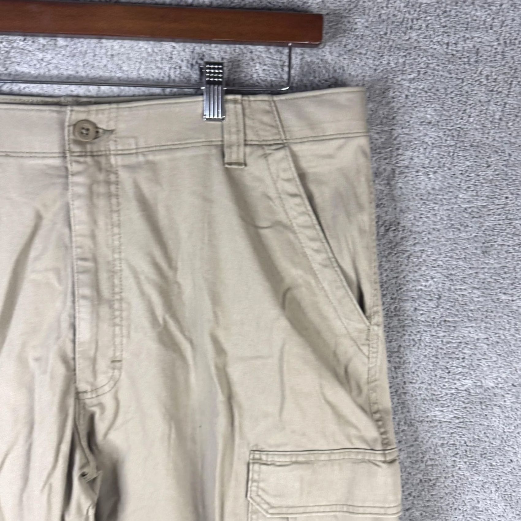 Wrangler Wrangler Cargo Pants Mens 40x30 Beige ATG All Terrain Gear Stretch Outdoor Size US 40 / EU 56 - 3 Thumbnail