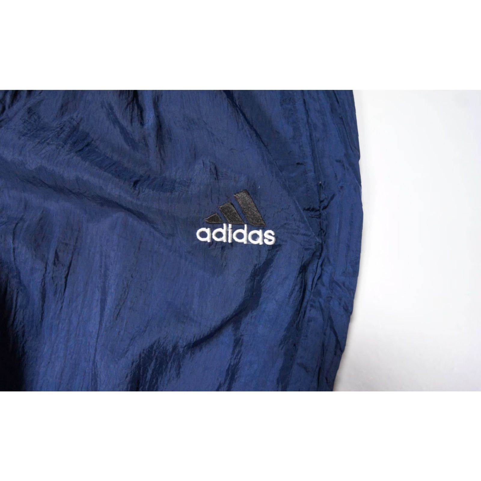 Adidas VINTAGE Adidas Pants Mens Large Blue Windbreaker 90s Y2K Outdoors Adult Nylon Logo Straight 30in Inseam Mens Size US 33 - 3 Thumbnail