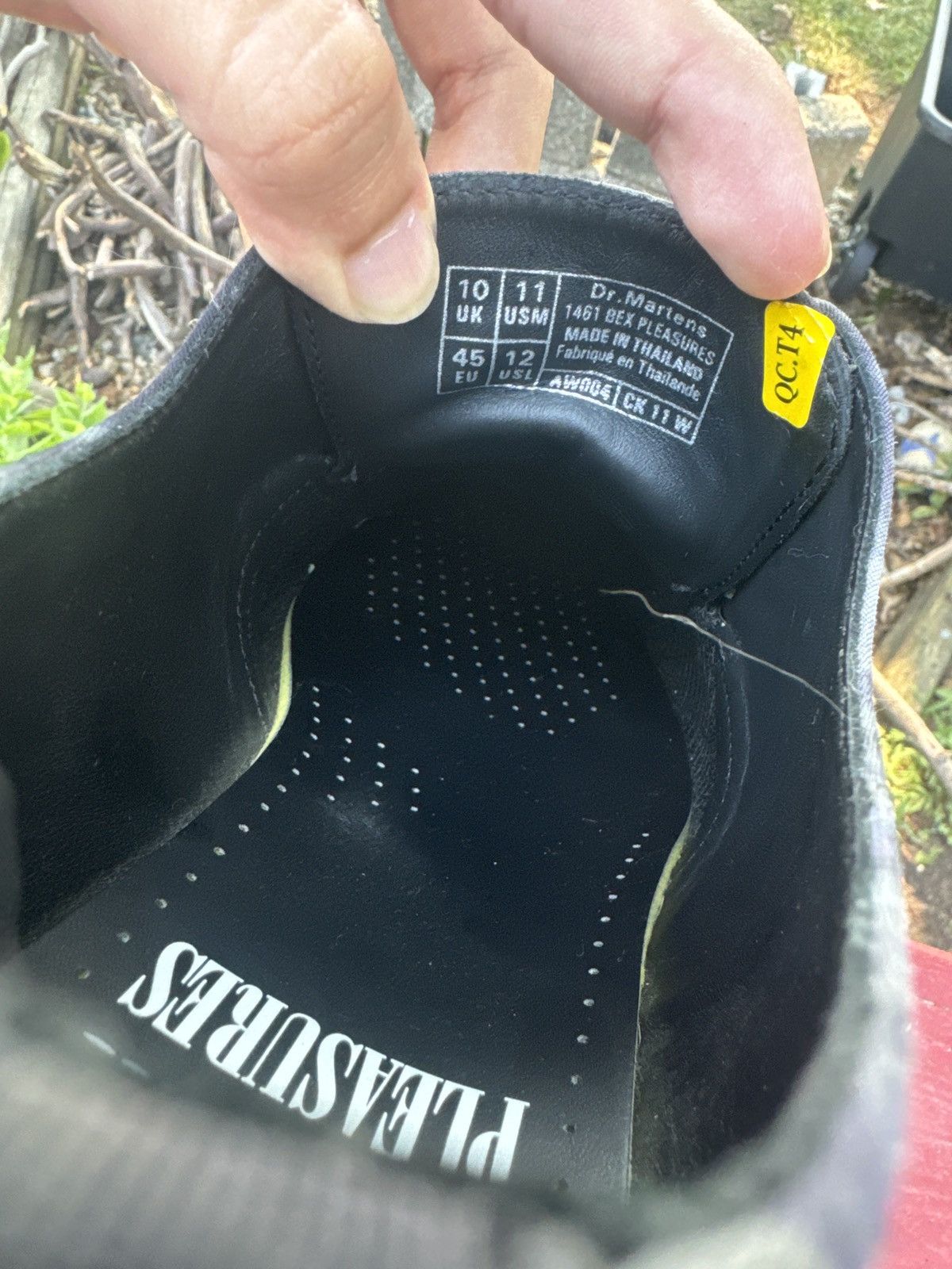 Dr. Martens × Pleasures PLEASURES X DR MARTENS Size US 11 / EU 44 - 2 Thumbnail