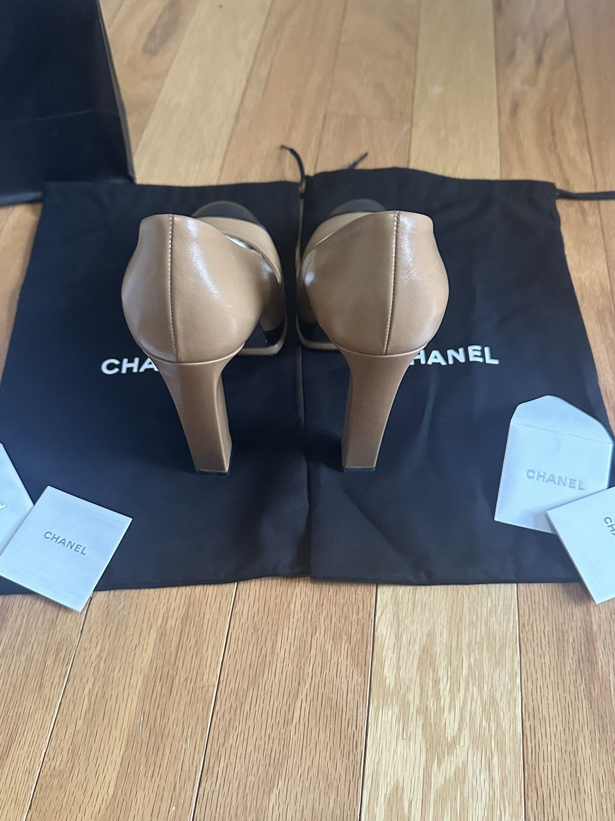 Chanel Chanel CC Platform Pumps - Beige/Black Size US 9 / IT 39 - 6 Thumbnail