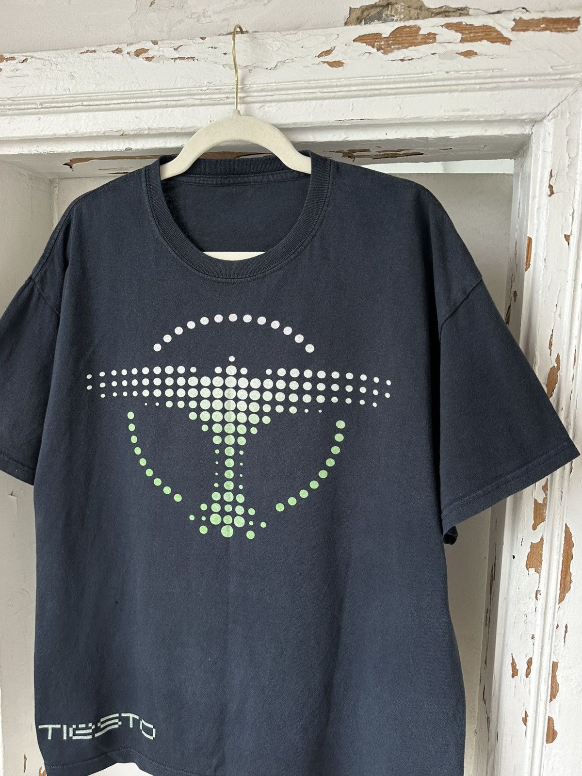 Vintage Vintage Tiesto Printed T-shirt Size US L / EU 52-54 / 3 - 2 Thumbnail