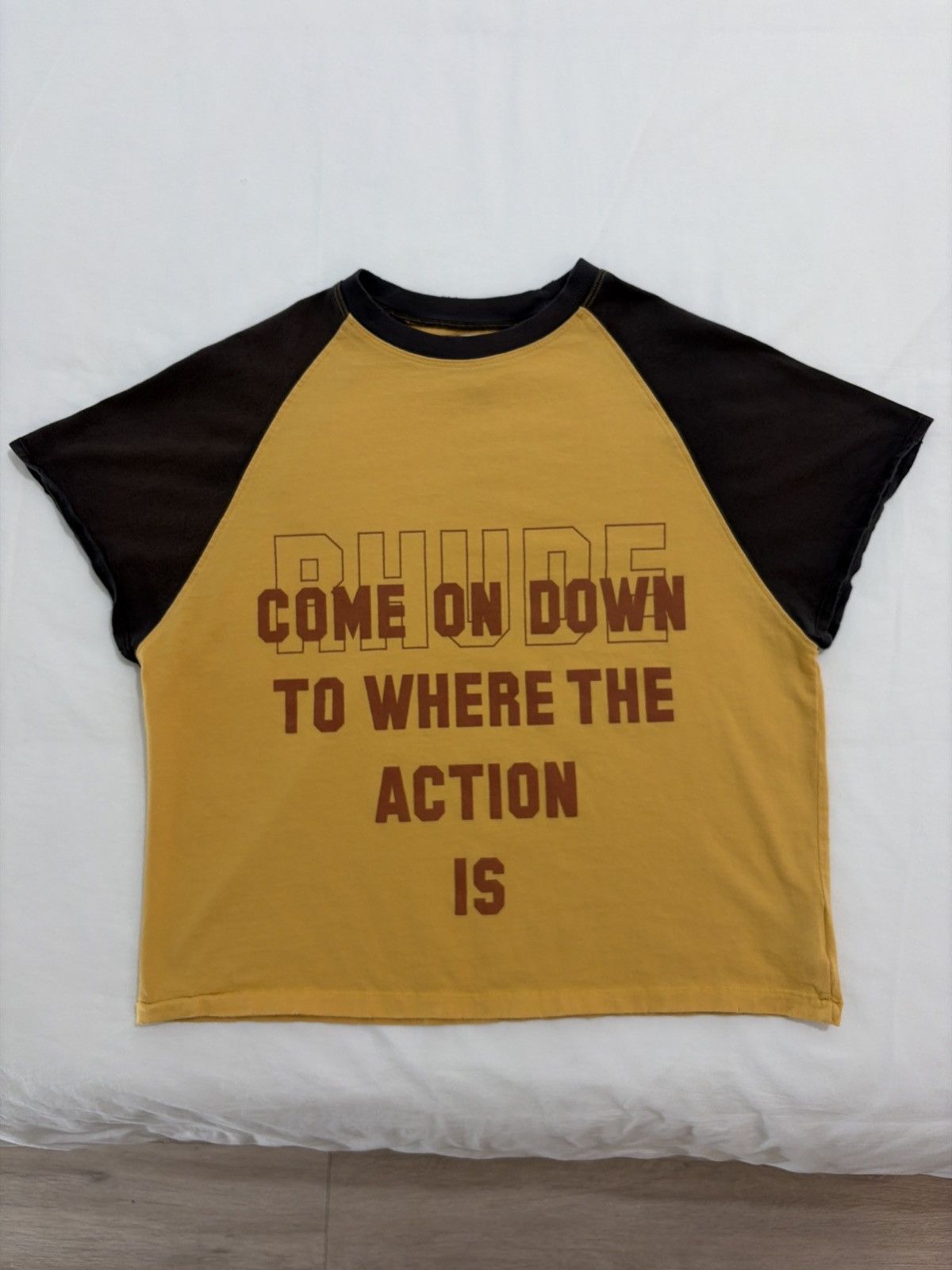 Rhude Rhude Come On Down To Where The Action Is Sleeveless Tee Size US S / EU 44-46 / 1 - 1 Thumbnail