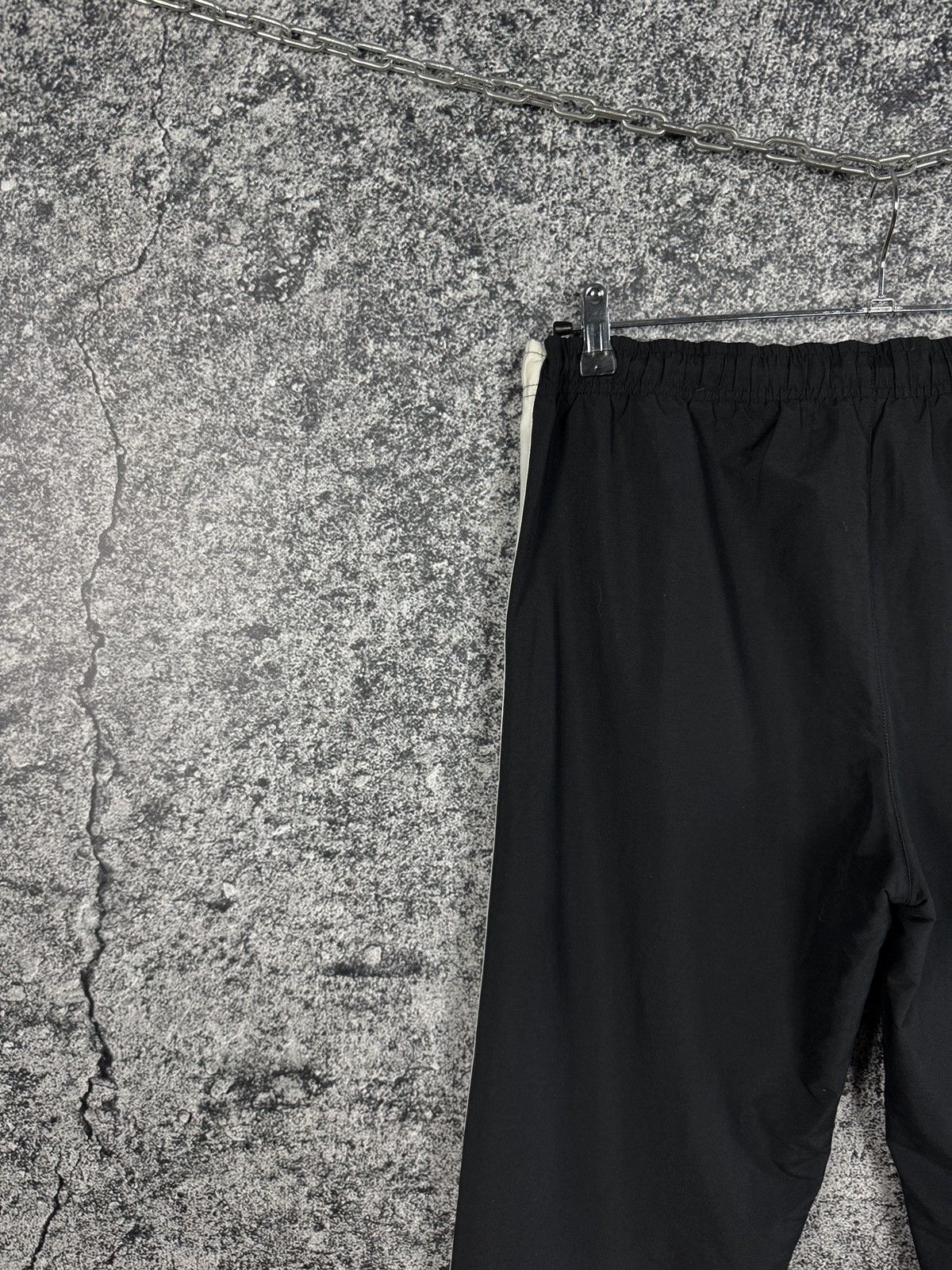 Nike Nike Track Pants Vintage 90s Style Zip Cuffs Y2K Size L Size US 36 / EU 52 - 14 Thumbnail