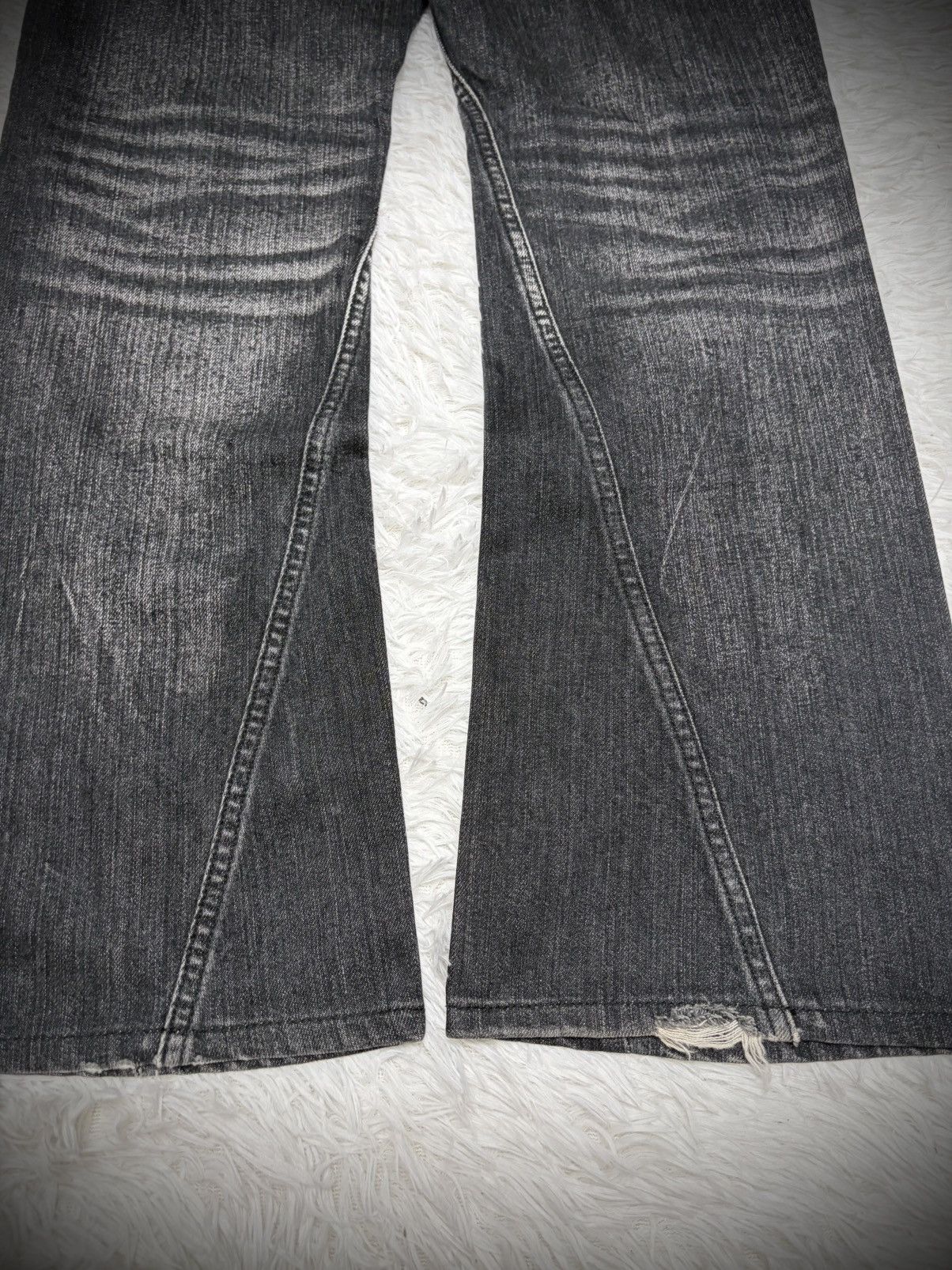 Tornado Mart Rare Tornado Mart clawmark flared jeans Size US 34 / EU 50 - 6 Thumbnail