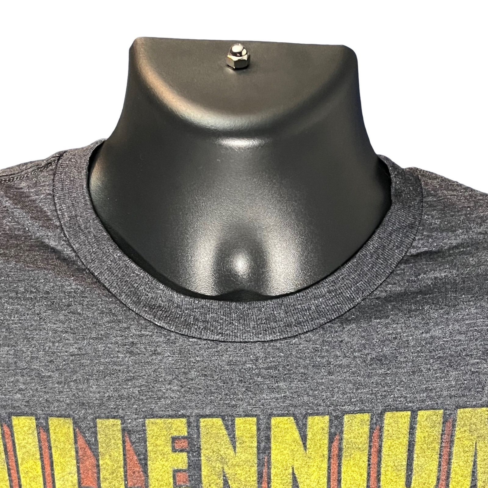 Star Wars Star Wars Millennium Falcon T-Shirt Gray Medium Graphic Tee Size US M / EU 48-50 / 2 - 5 Thumbnail