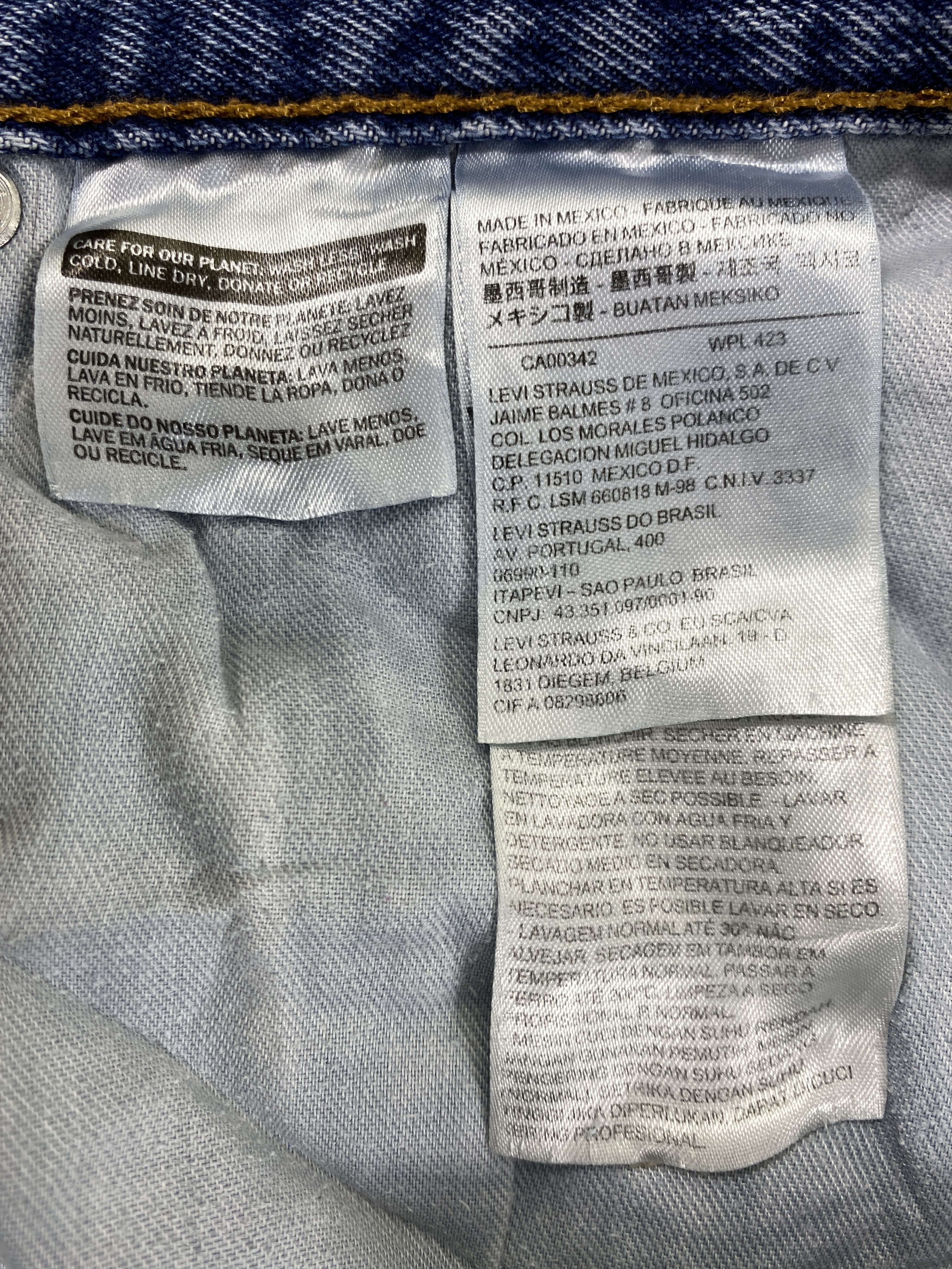 Levi's Blue Wash Vintage Levi's 550 Denim 40 x 31 -JN746 Size US 40 / EU 56 - 9 Thumbnail