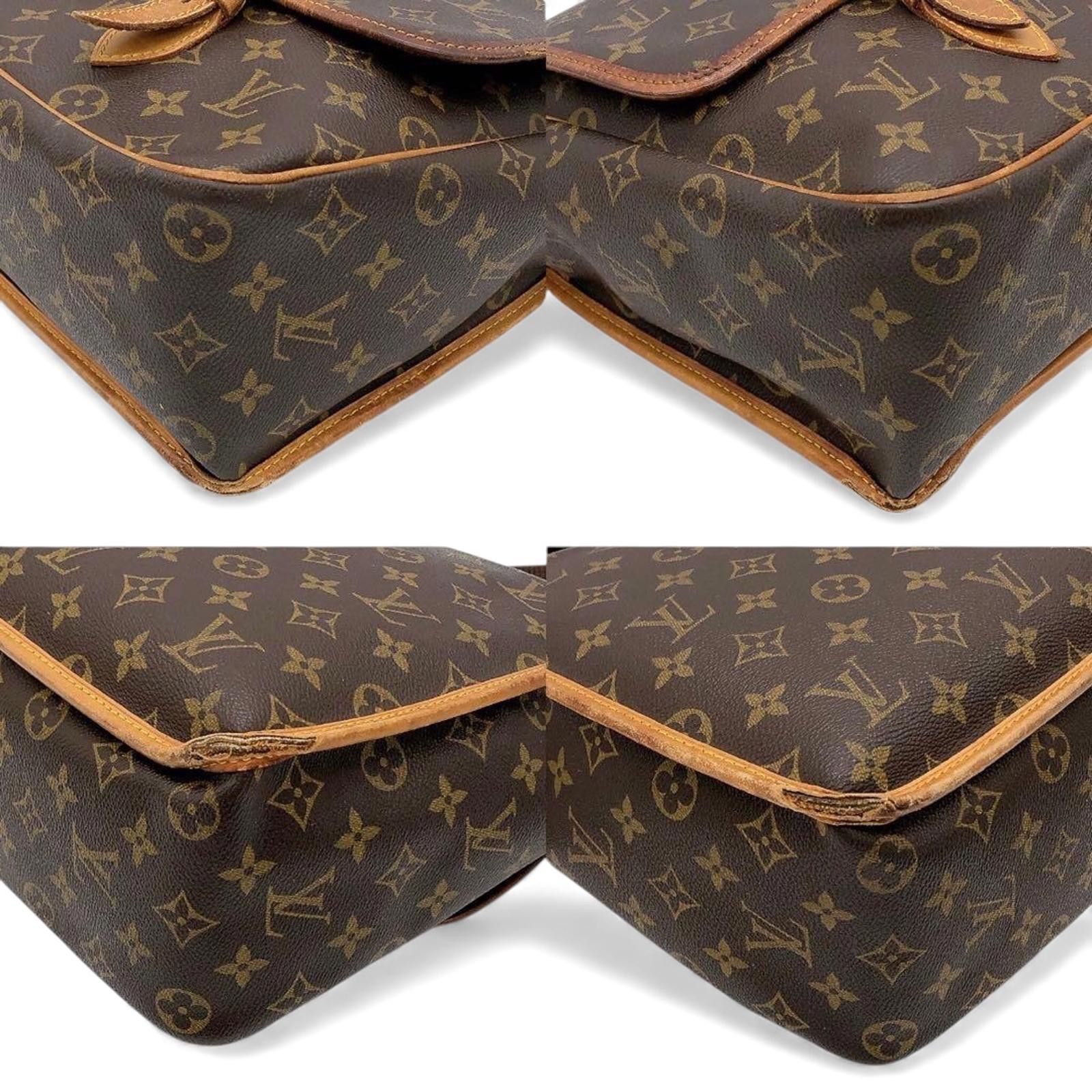Louis Vuitton Louis Vuitton - Monogram Canvas Men's Shoulder Bag Size ONE SIZE - 3 Thumbnail