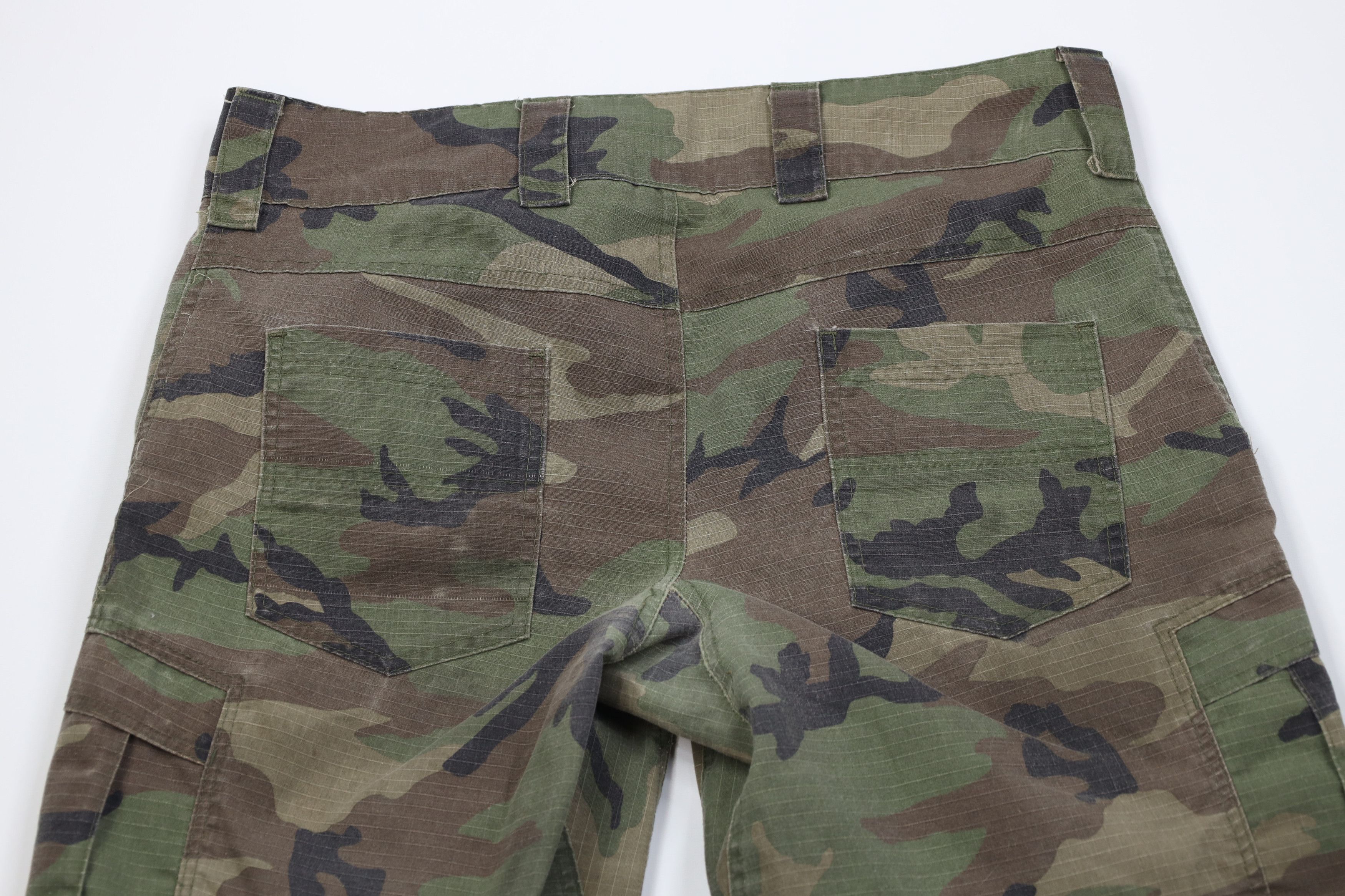 Vintage Vintage 90s Y2K Streetwear Ripstop Camouflage Cargo Pants Size US 36 / EU 52 - 14 Thumbnail