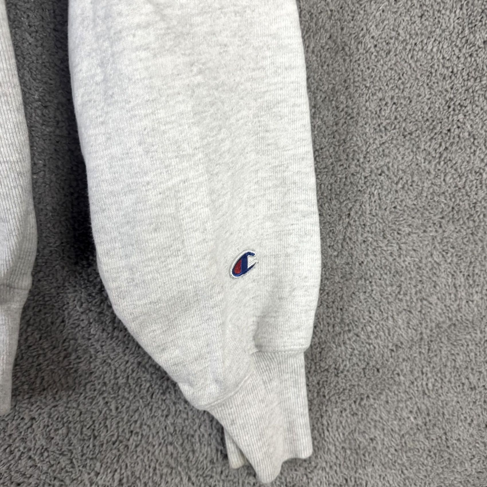 Champion VINTAGE Champion Reverse Weave Sweatshirt Mens XS Gray Oakland University Graphic Fleece Size US XS / EU 42 / 0 - 2 Thumbnail