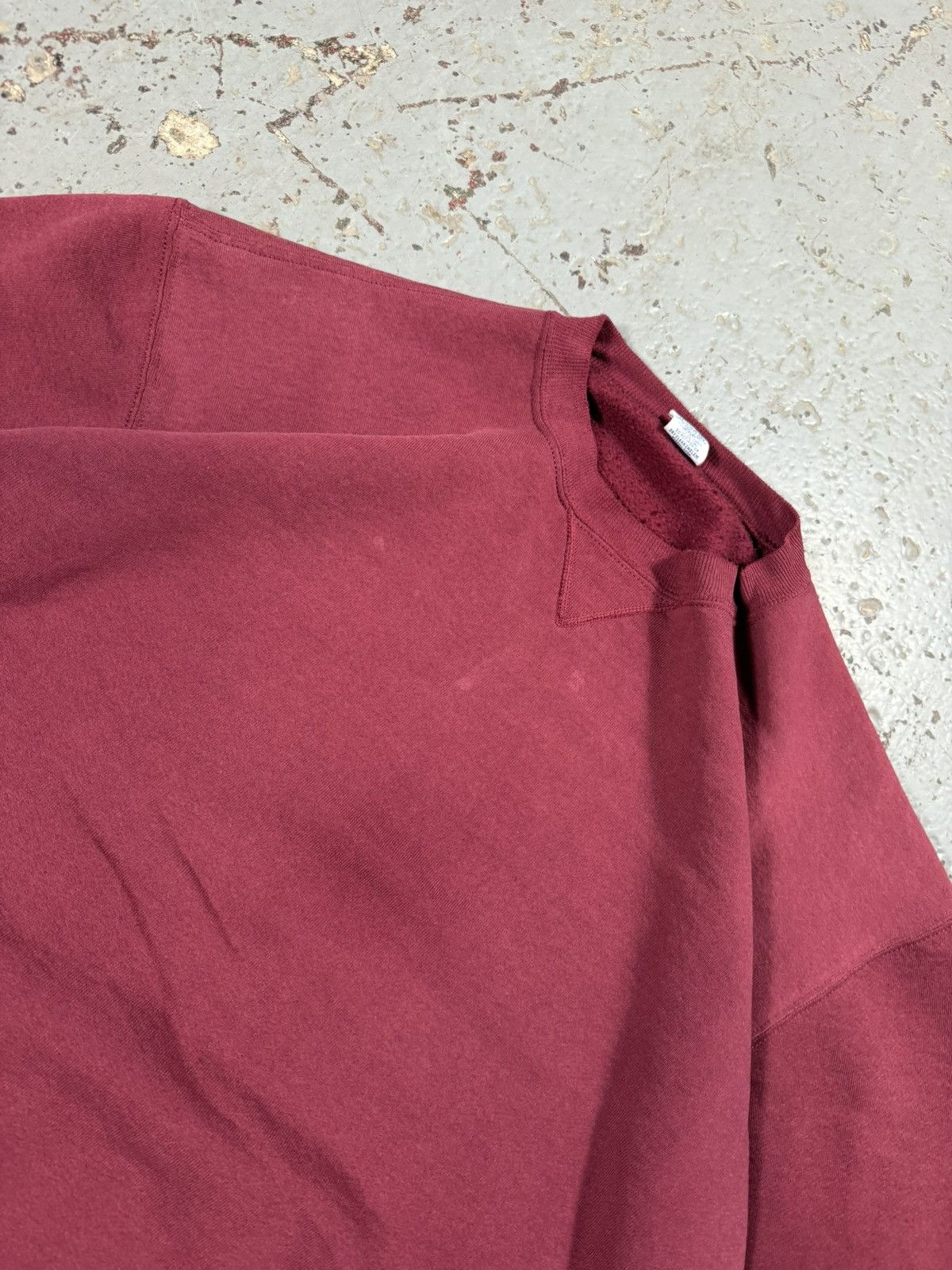 Russell Athletic Vintage Sun Faded Russell Athletic Burgundy Crewneck Sweater Size US L / EU 52-54 / 3 - 3 Thumbnail