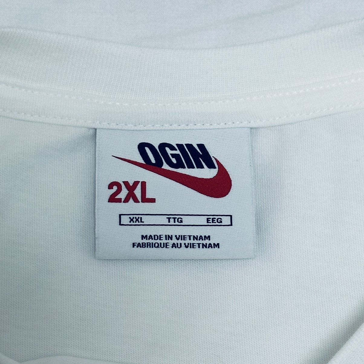Nigo × Nike NIKE x NIGO OGIN OTSUMO PLAZA XXL T-SHIRT Size US XXL / EU 58 / 5 - 3 Thumbnail
