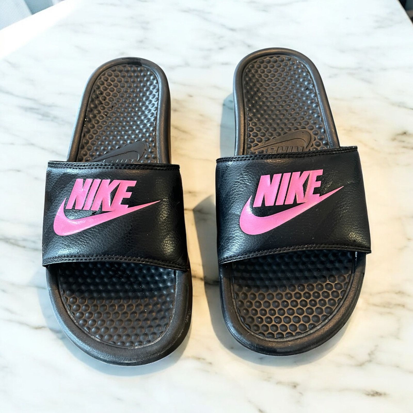 Nike NIKE sandals Flip Flops Slides Size 9 Benassi Black Pink Size US 9 / IT 39 - 1 Thumbnail