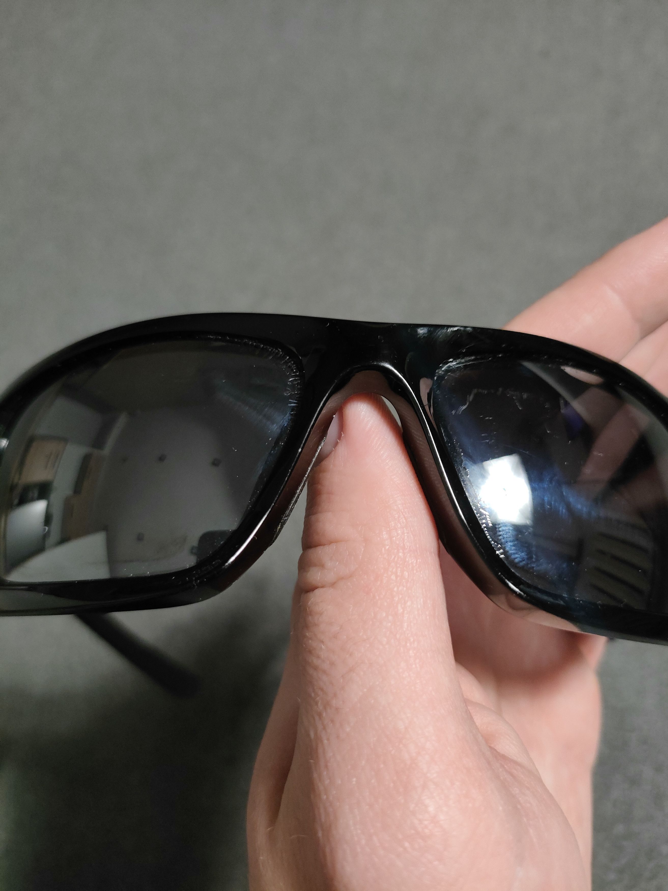 Oakley Oakley Vintage Y2K Silver Sunglasses with case Size ONE SIZE - 4 Thumbnail