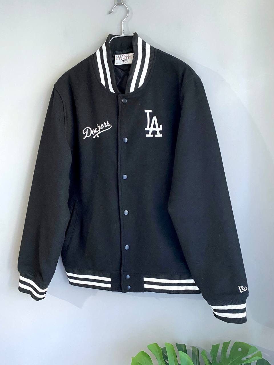 New Era New Era x MLB Los Angeles Dodgers Wool Bomber Jacket, Size L Size US L / EU 52-54 / 3 - 2 Thumbnail