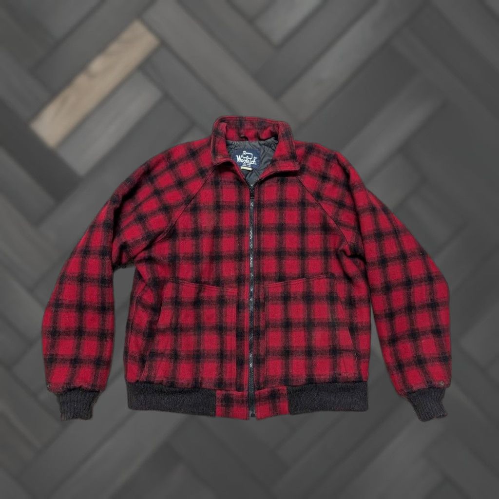 Vintage VINTAGE Woolrich Jacket Mens L Wool Buffalo Plaid Red Wool Bomber Jacket Quilted HUNTING USA Made 44 in Chest 38" Arm 26" Front Length 24.5" Size US L / EU 52-54 / 3 - 1 Thumbnail
