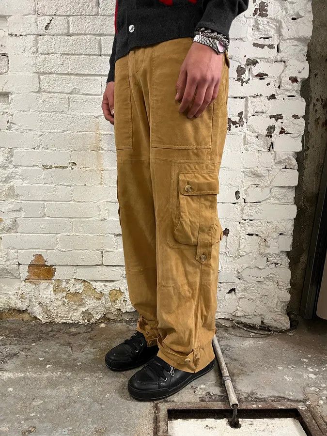 Dolce & Gabbana 2000s Dolce & Gabbana Camel Suede Leather Cargo Pants Size US 32 / EU 48 - 2 Thumbnail