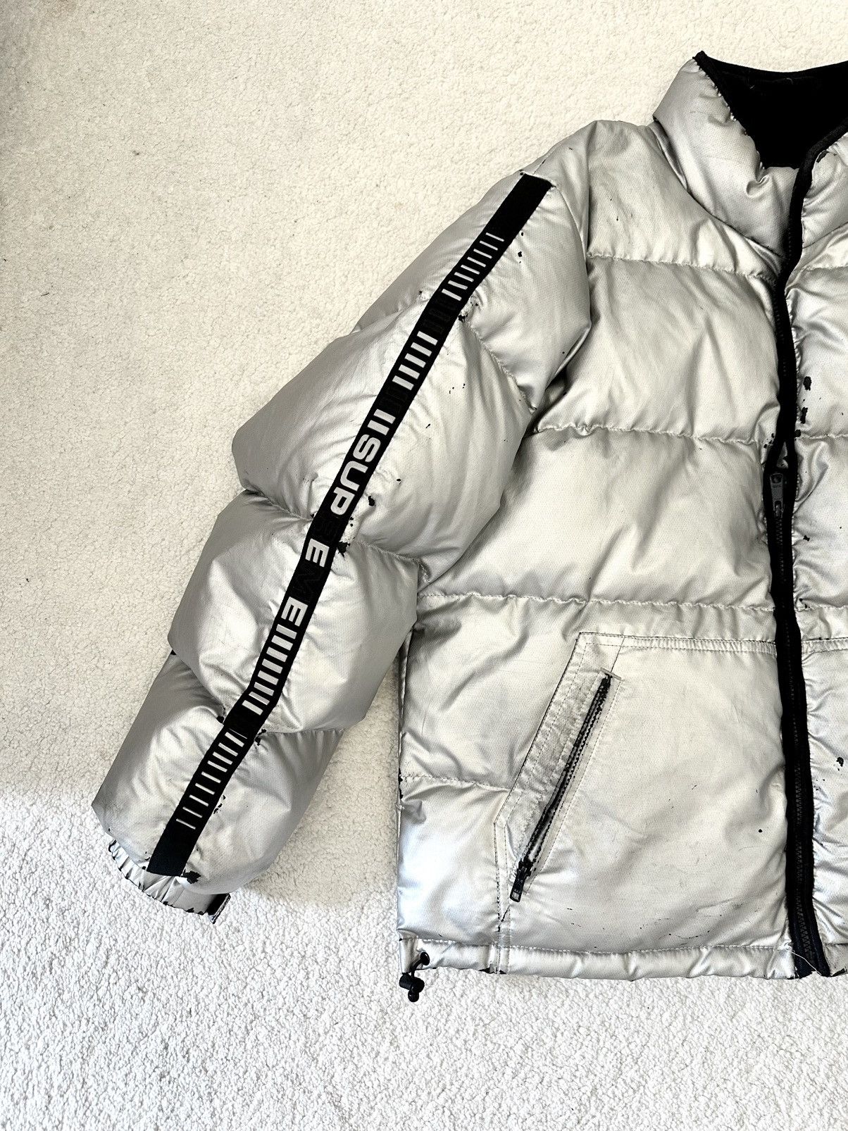 Supreme Supreme silver puffer jacket with reflective sleeves Size US L / EU 52-54 / 3 - 2 Thumbnail
