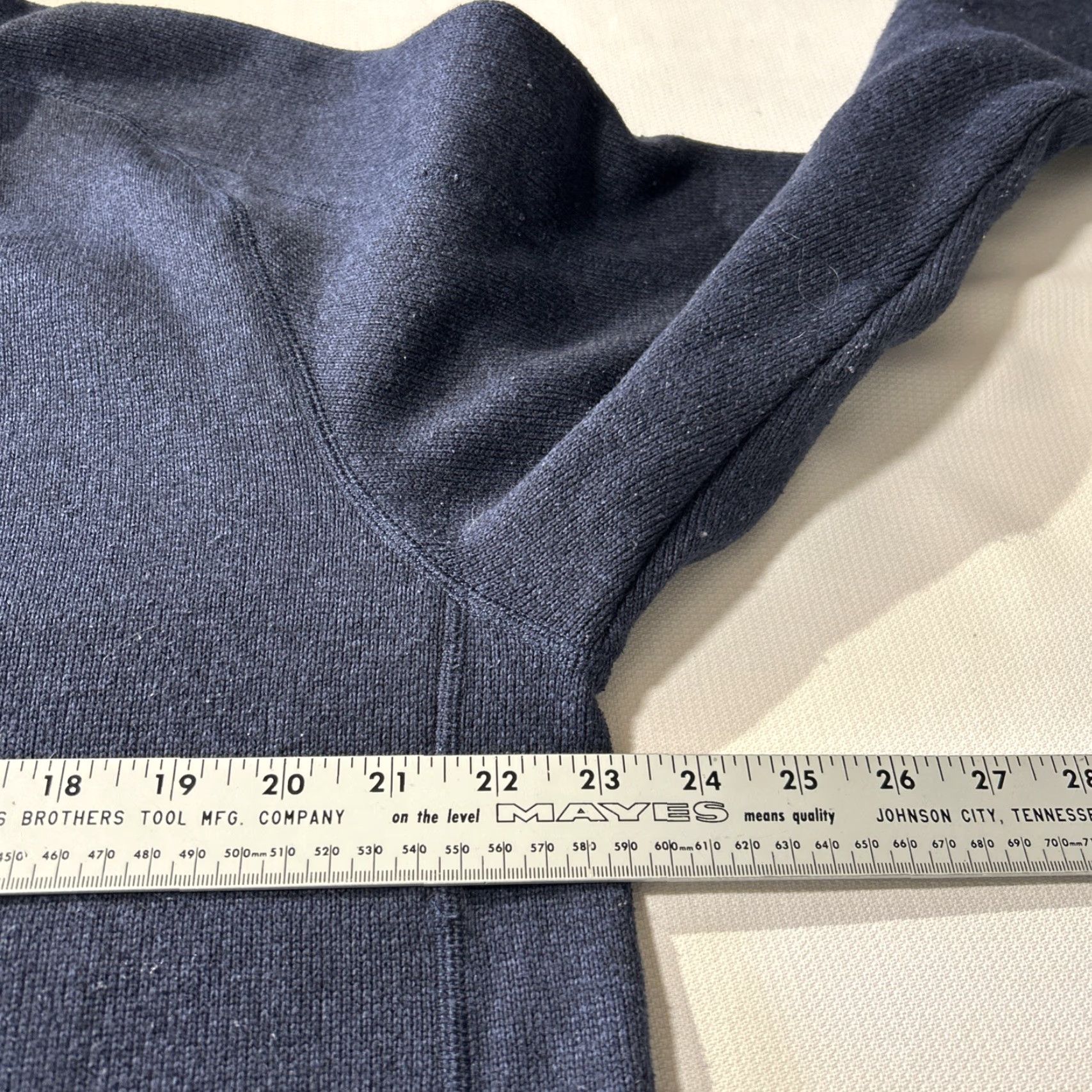 Patagonia Patagonia Sweater Pullover 1/4 Zip – Navy Blue – Size Large Mens Regular Built for Hiking Fall Winter Spring Outdoor Breathing Logo Knit Tight-DK Size US L / EU 52-54 / 3 - 5 Thumbnail