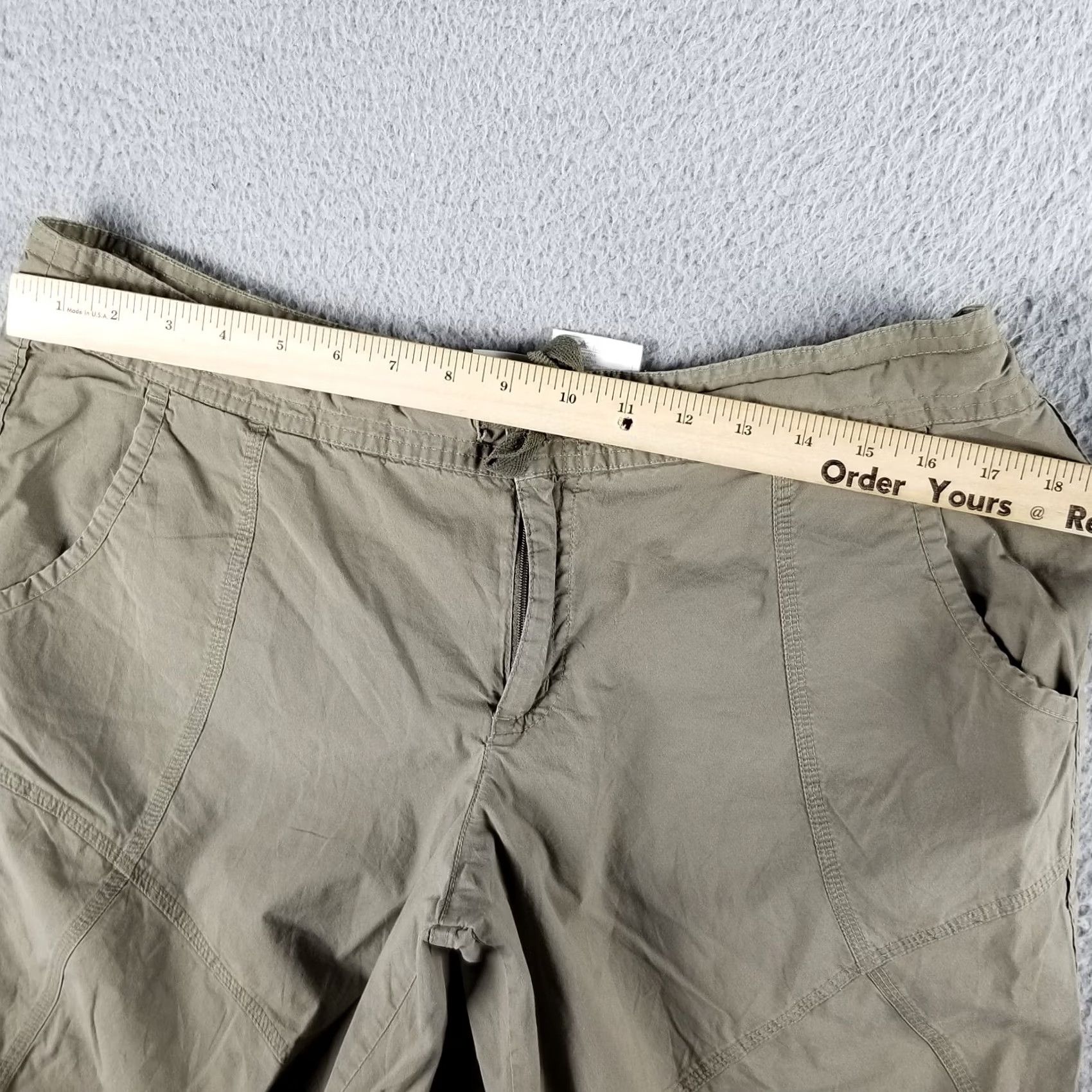 Nike VINTAGE Nike Shorts 34W Beige Hiking Outdoor Drawstring Cinch Legs Size US 34 / EU 50 - 3 Thumbnail