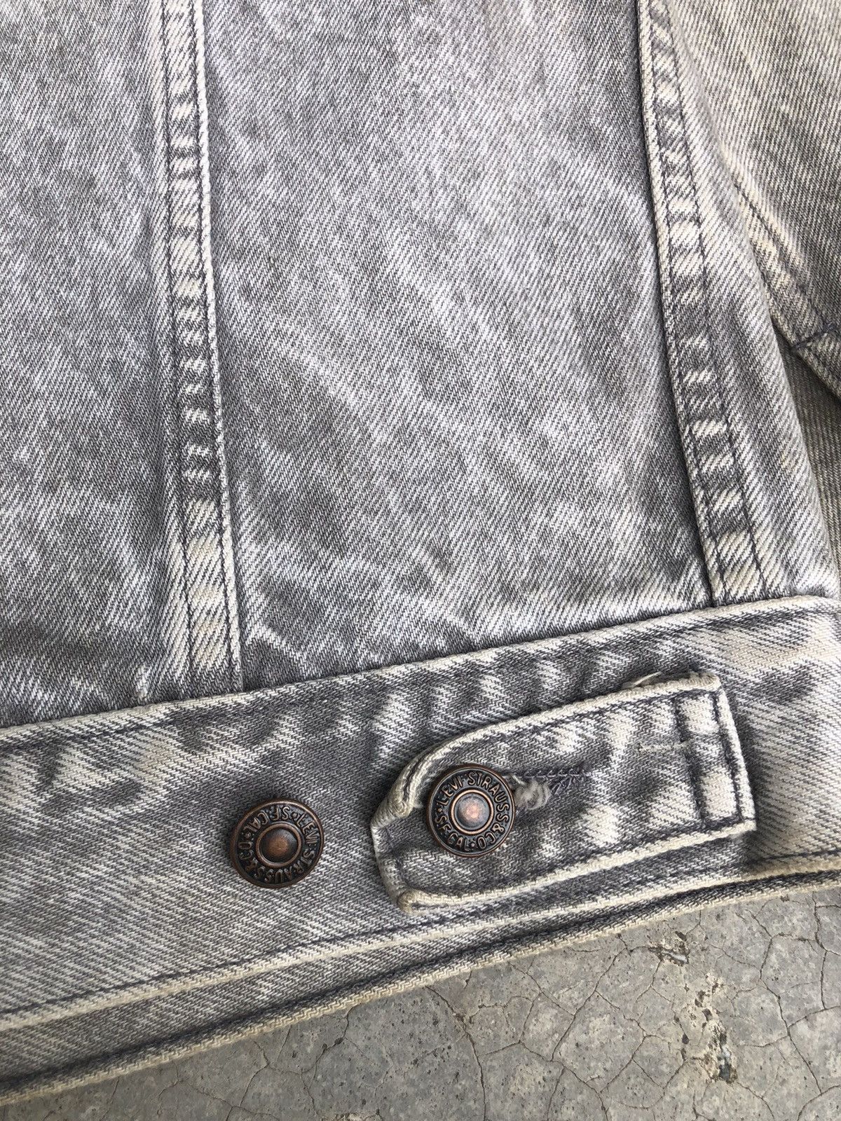 Levi's Vintage 80s Levis Denim Jacket Distressed Denim Size US M / EU 48-50 / 2 - 16 Thumbnail