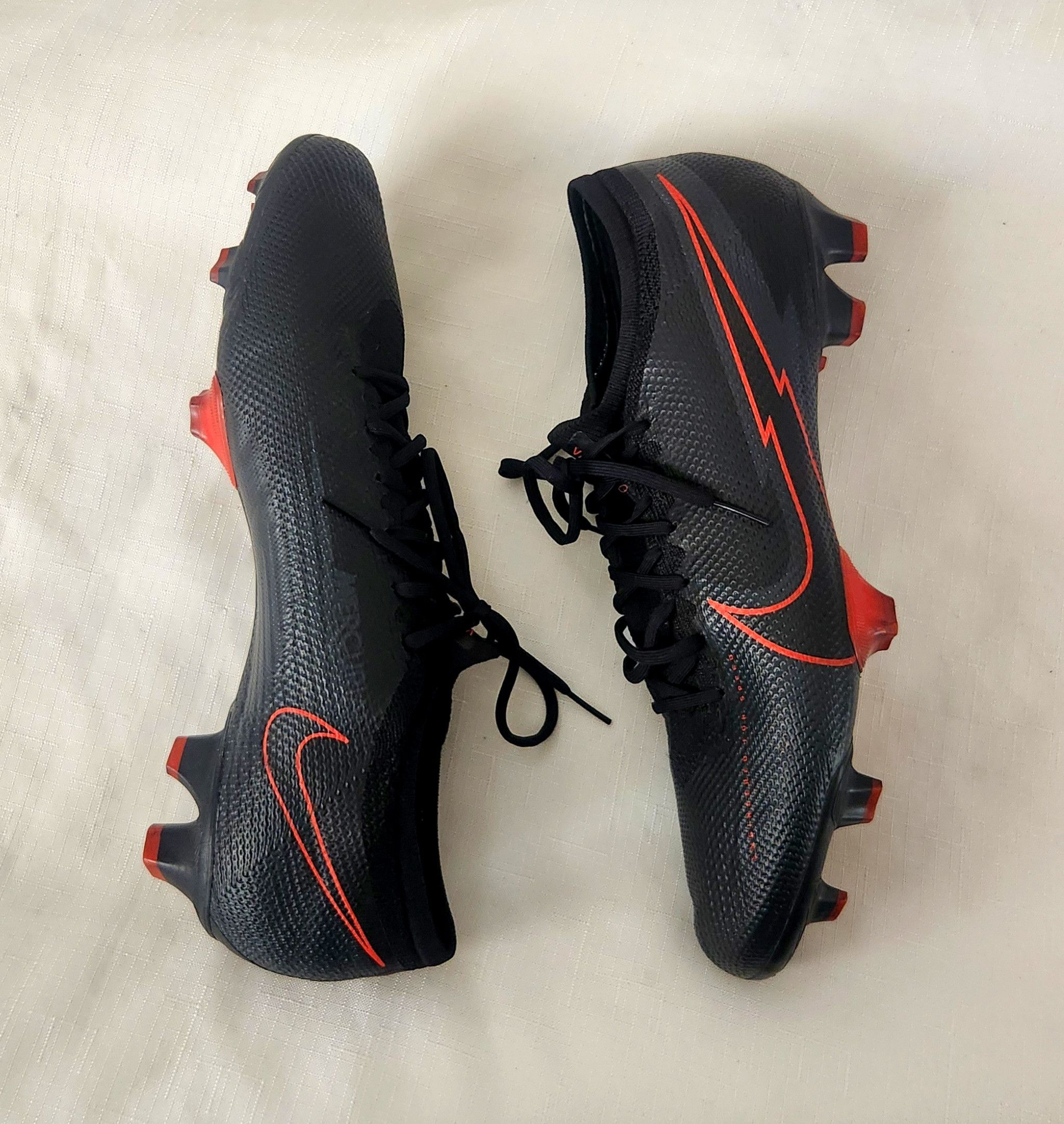 Nike Nike Mercurial Vapor 13 Pro FG Bred AT7901-060 Men Sizes 13 Size US 13 / EU 46 - 3 Thumbnail
